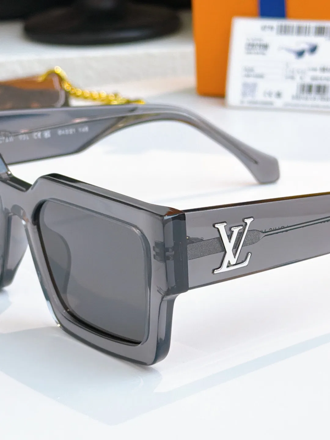 LV 27FW QVUSQNN 190 선글라스 13