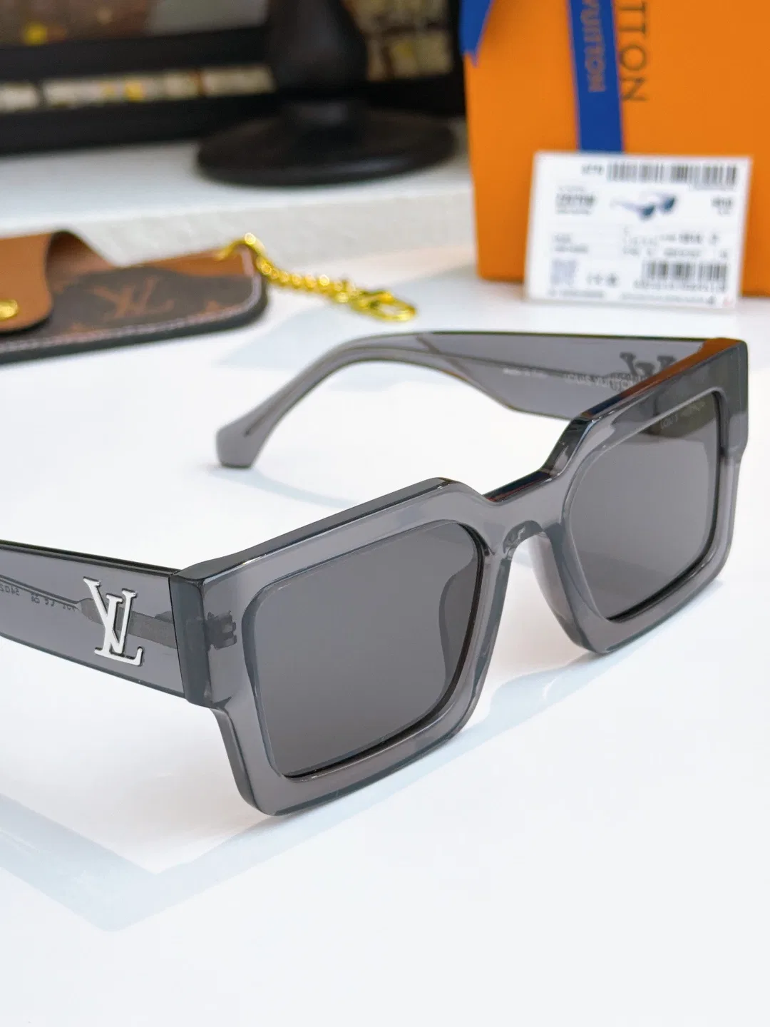 LV 27FW QVUSQNN 190 선글라스 17