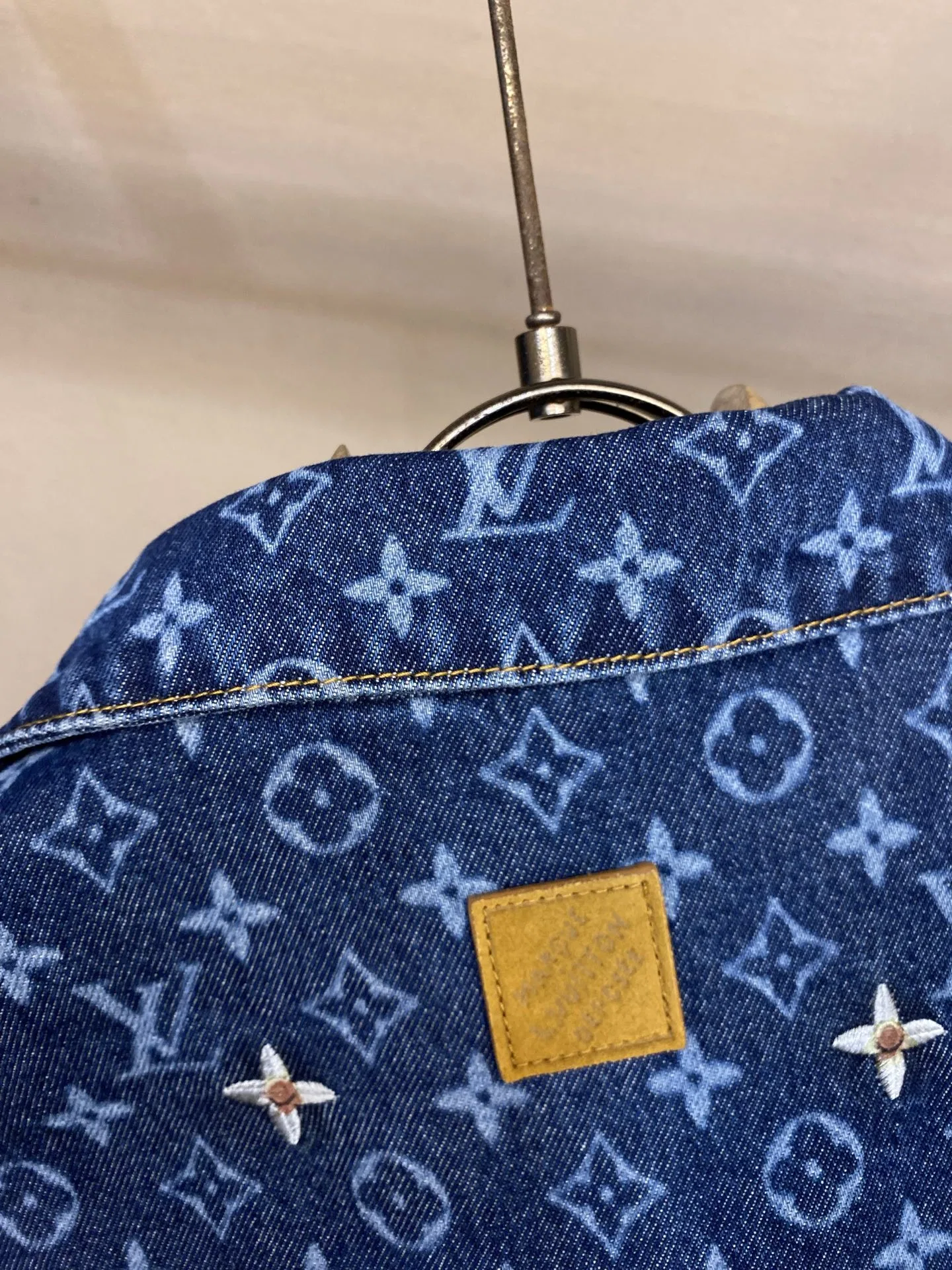 LV 27FW QVUSQNN 194 데님자켓 9