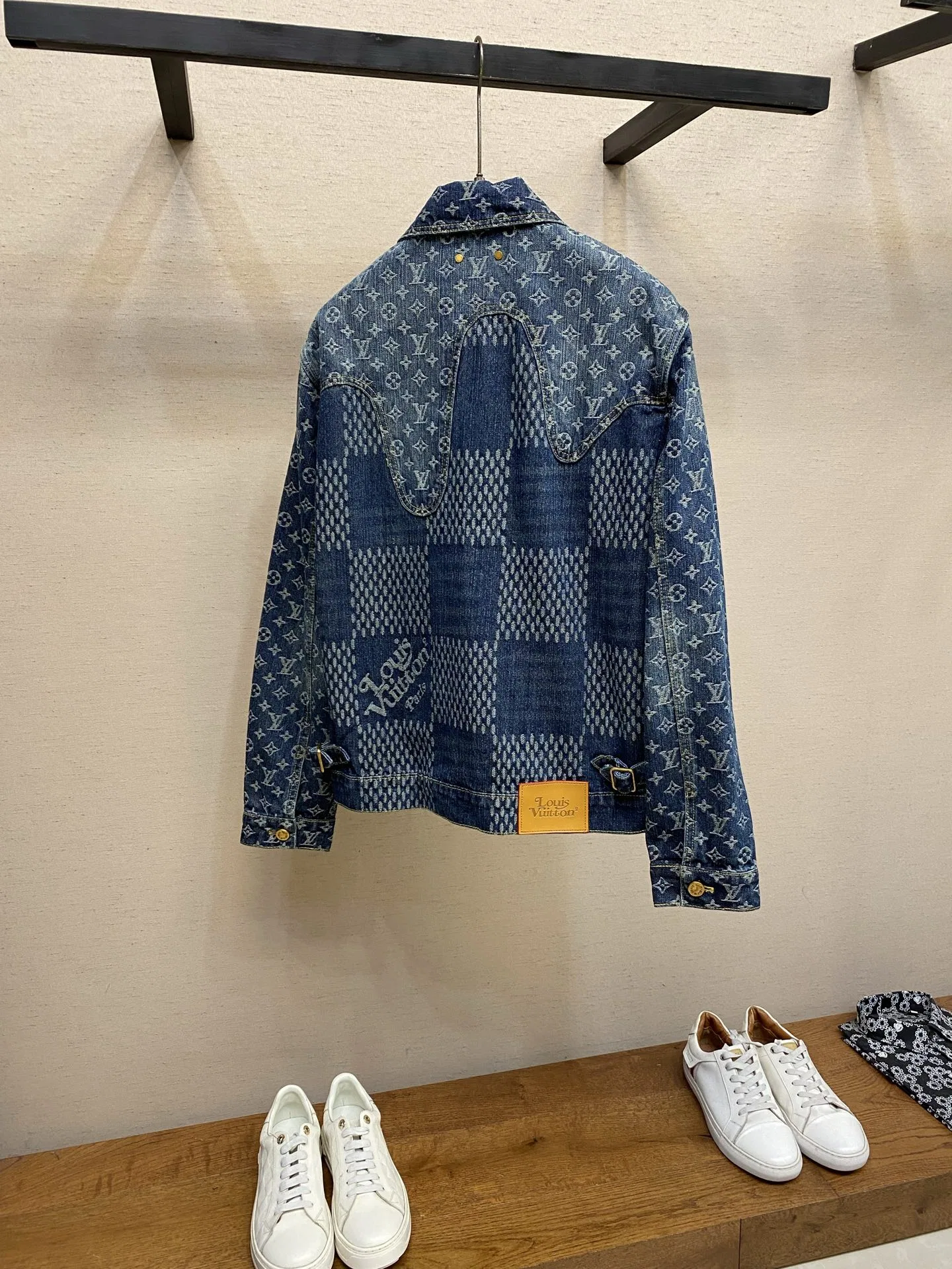 LV 27FW QVUSQNN 197 데님자켓 23