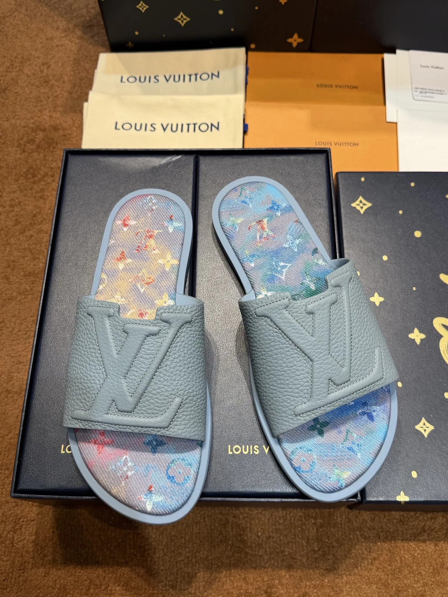 LV 27FW QVUSQNN 206 슬리퍼 22