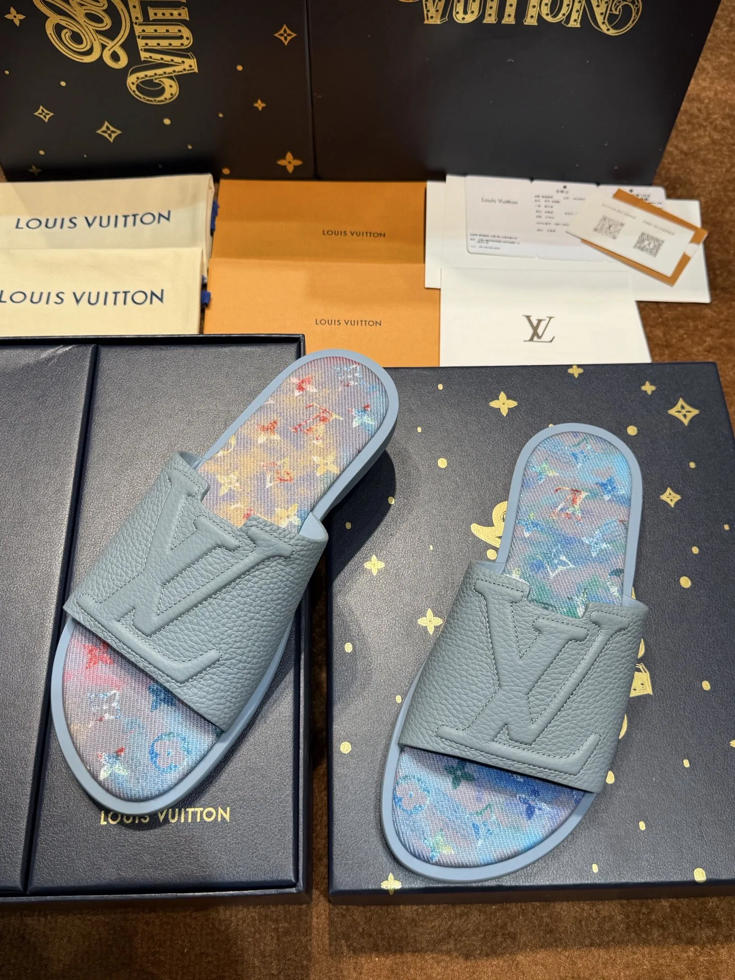 LV 27FW QVUSQNN 206 슬리퍼 23