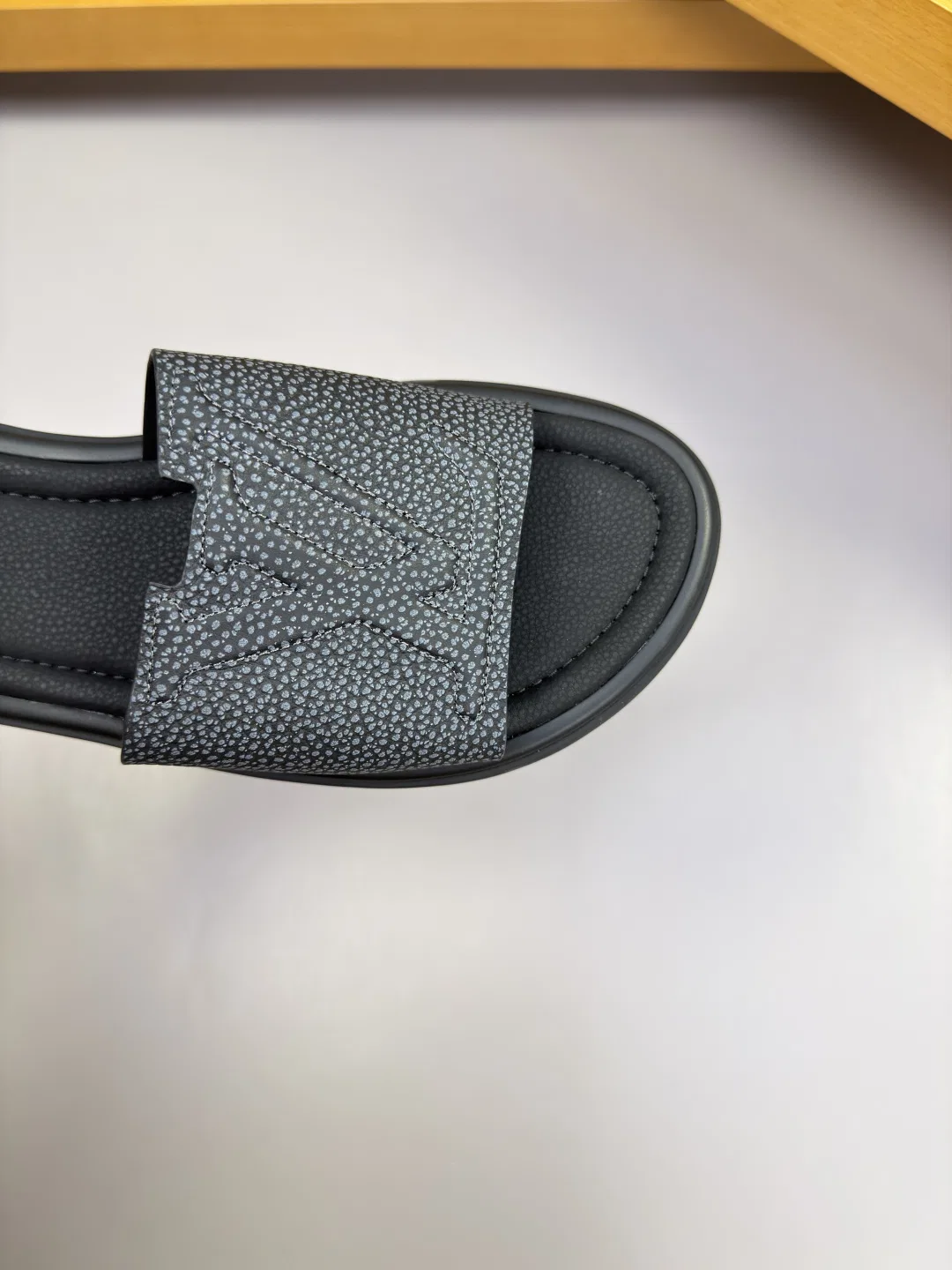 LV 27FW QVUSQNN 207 슬리퍼 29