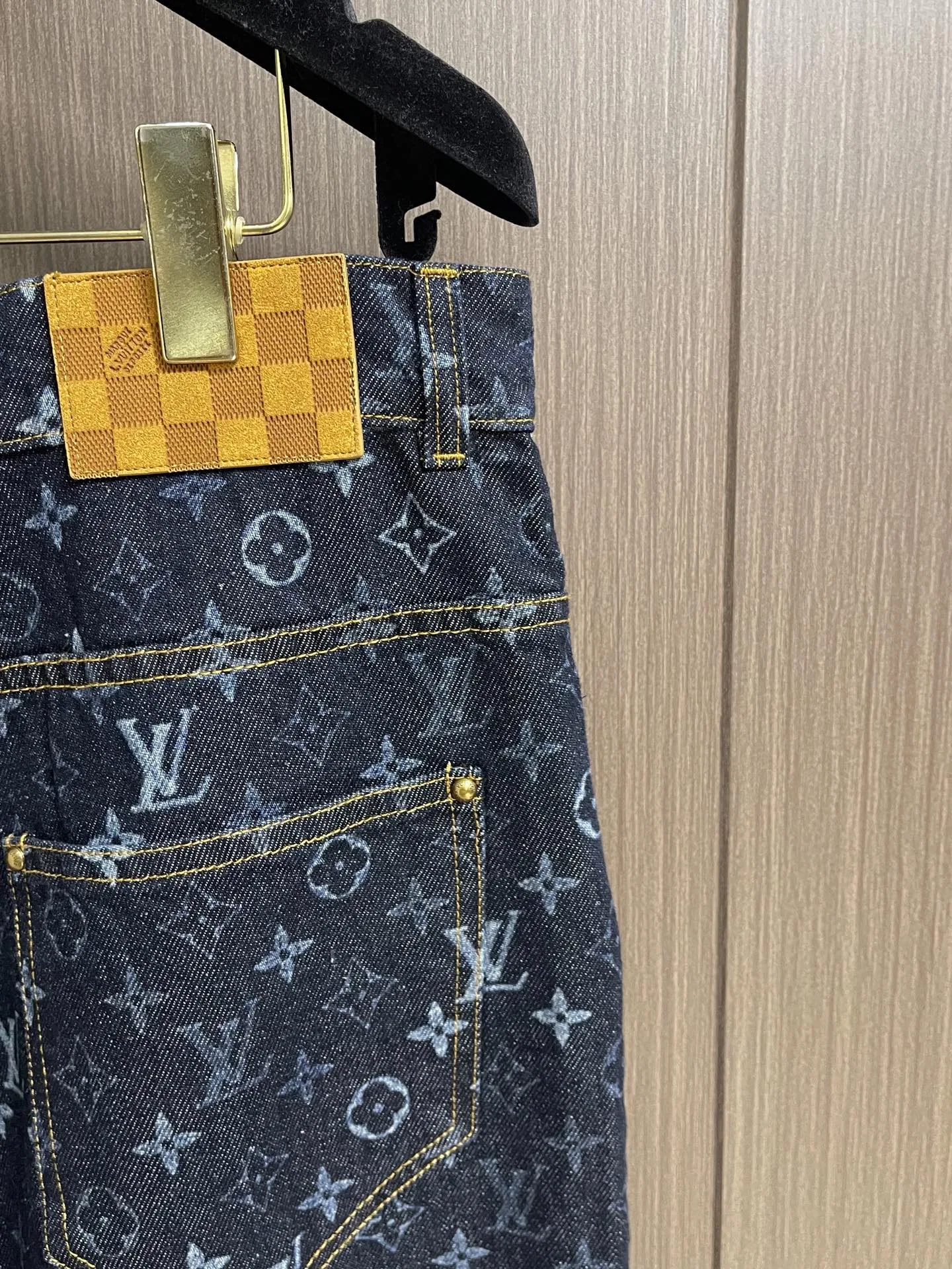 LV 27FW QVUSQNN 211 데님팬츠 9