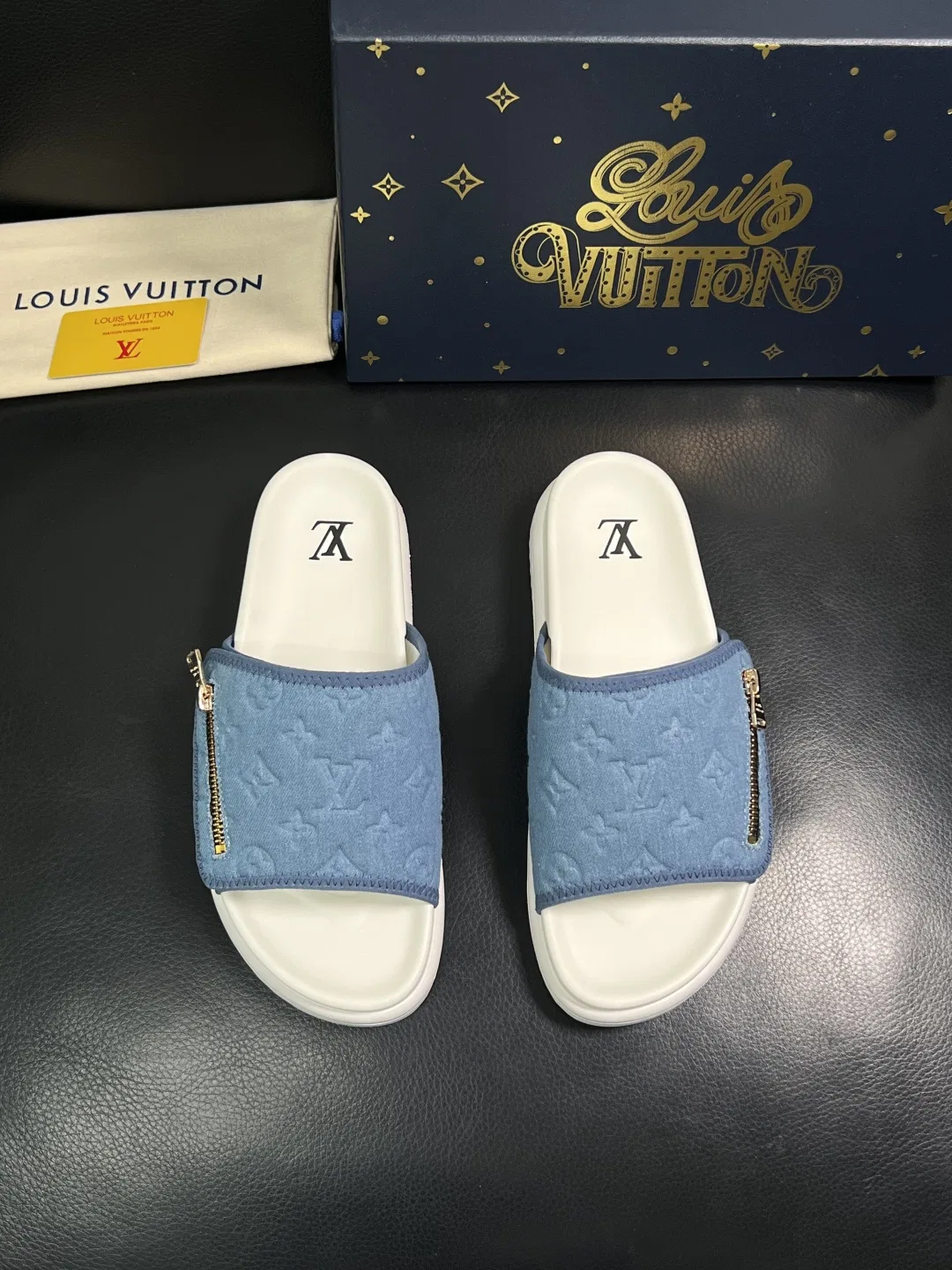 LV 27FW QVUSQNN 223 슬리퍼 30