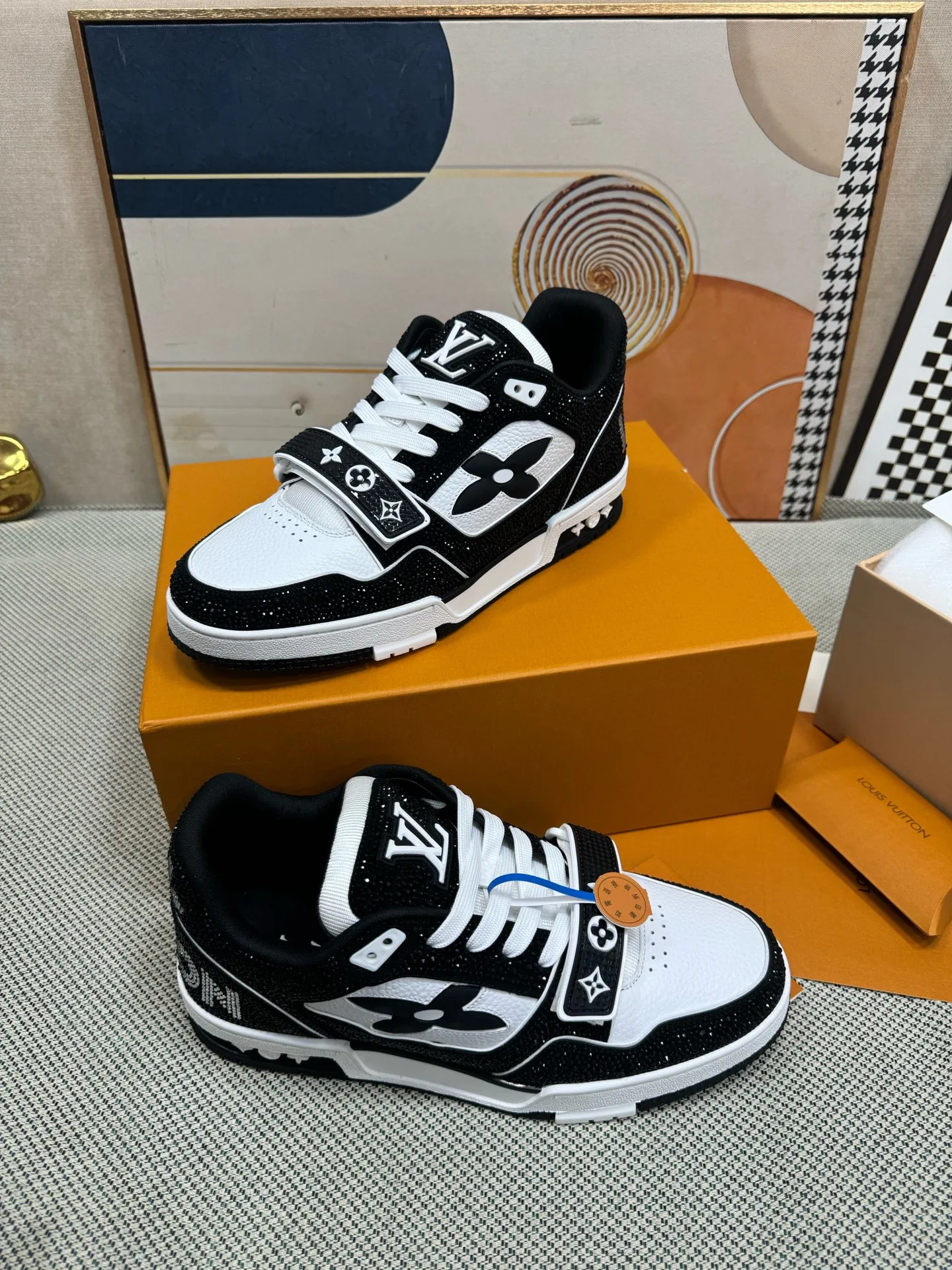 LV 27FW QVUSQNN 225 스니커즈 21