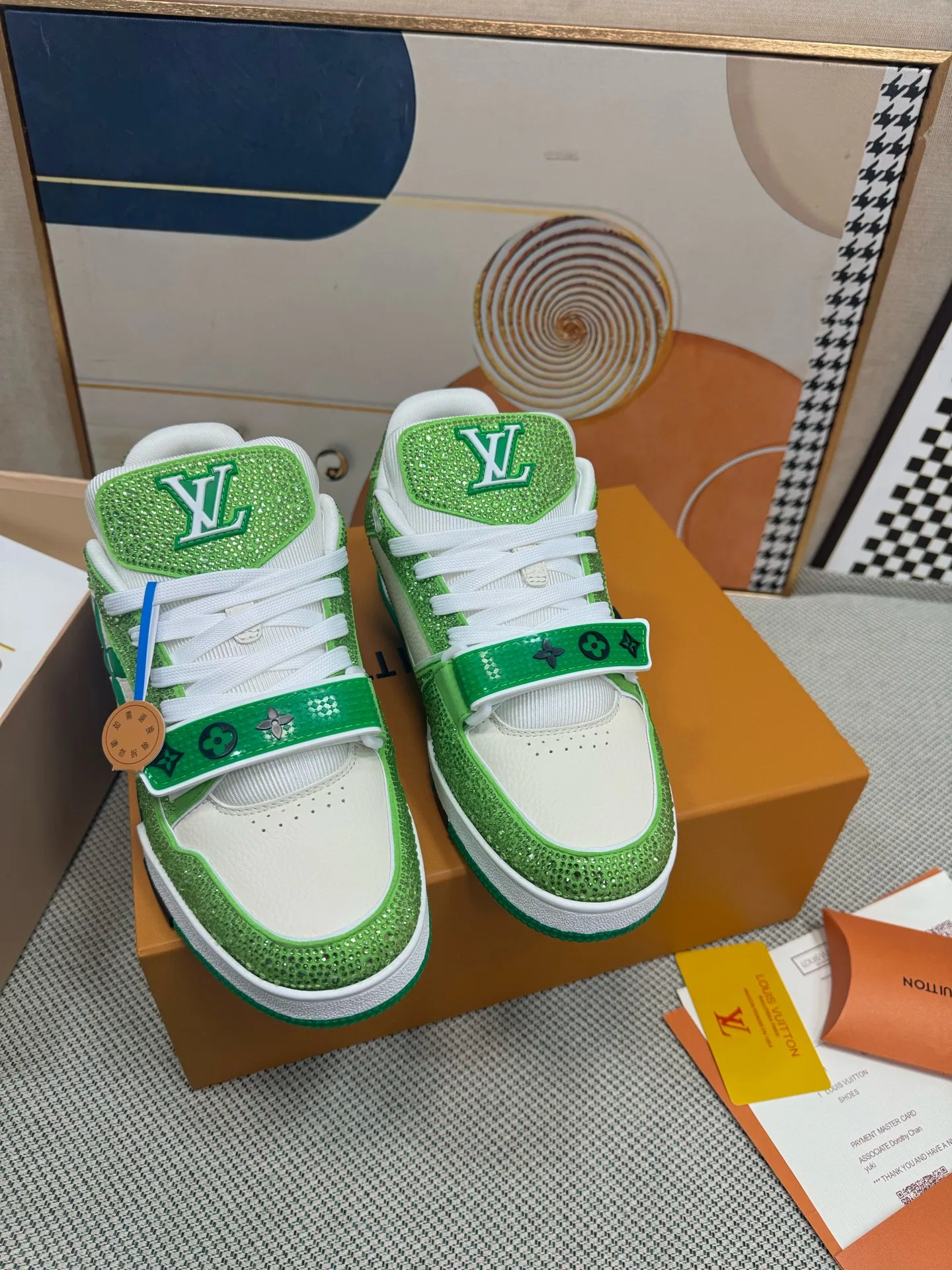 LV 27FW QVUSQNN 225 스니커즈 37