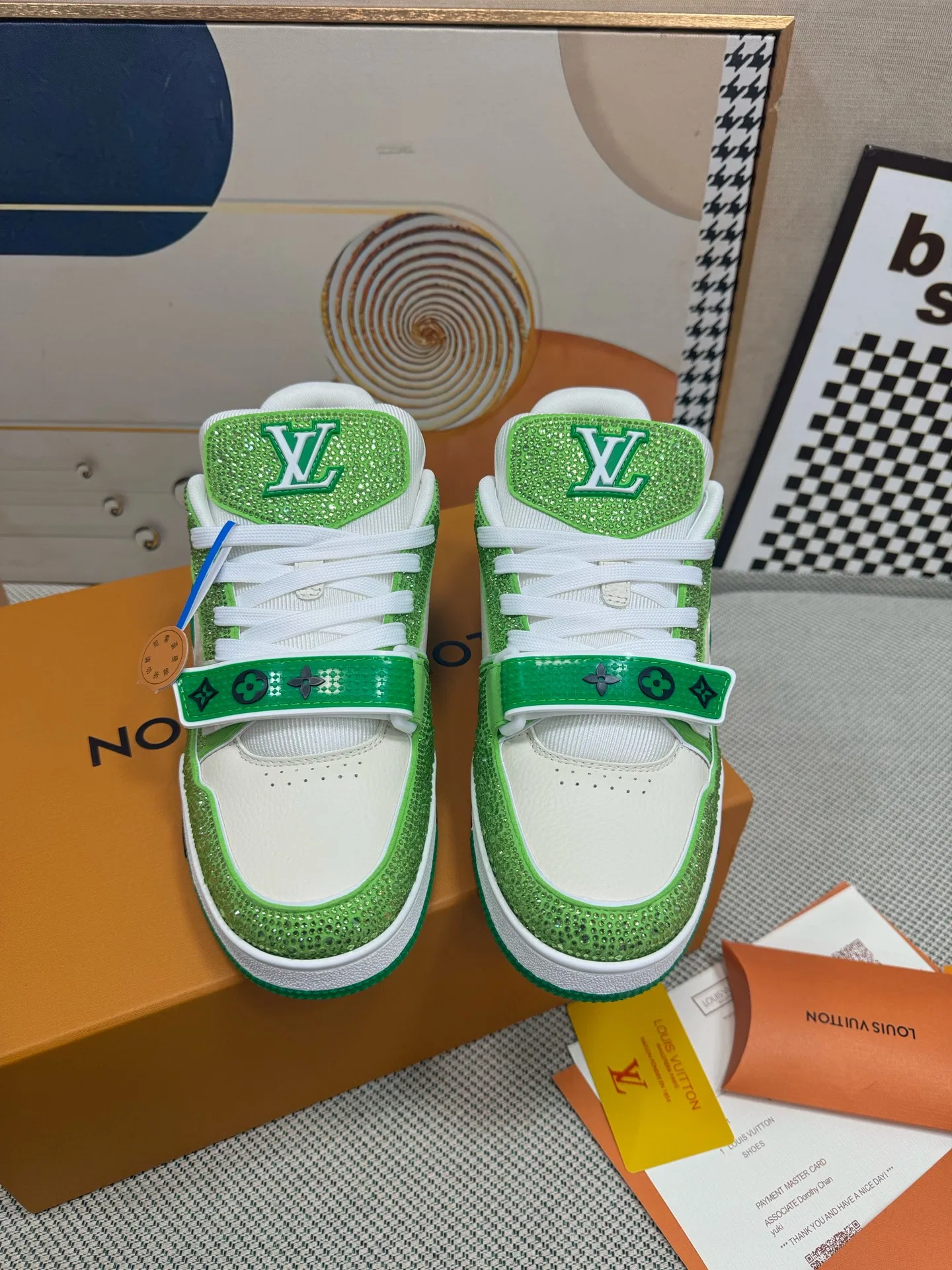 LV 27FW QVUSQNN 225 스니커즈 43