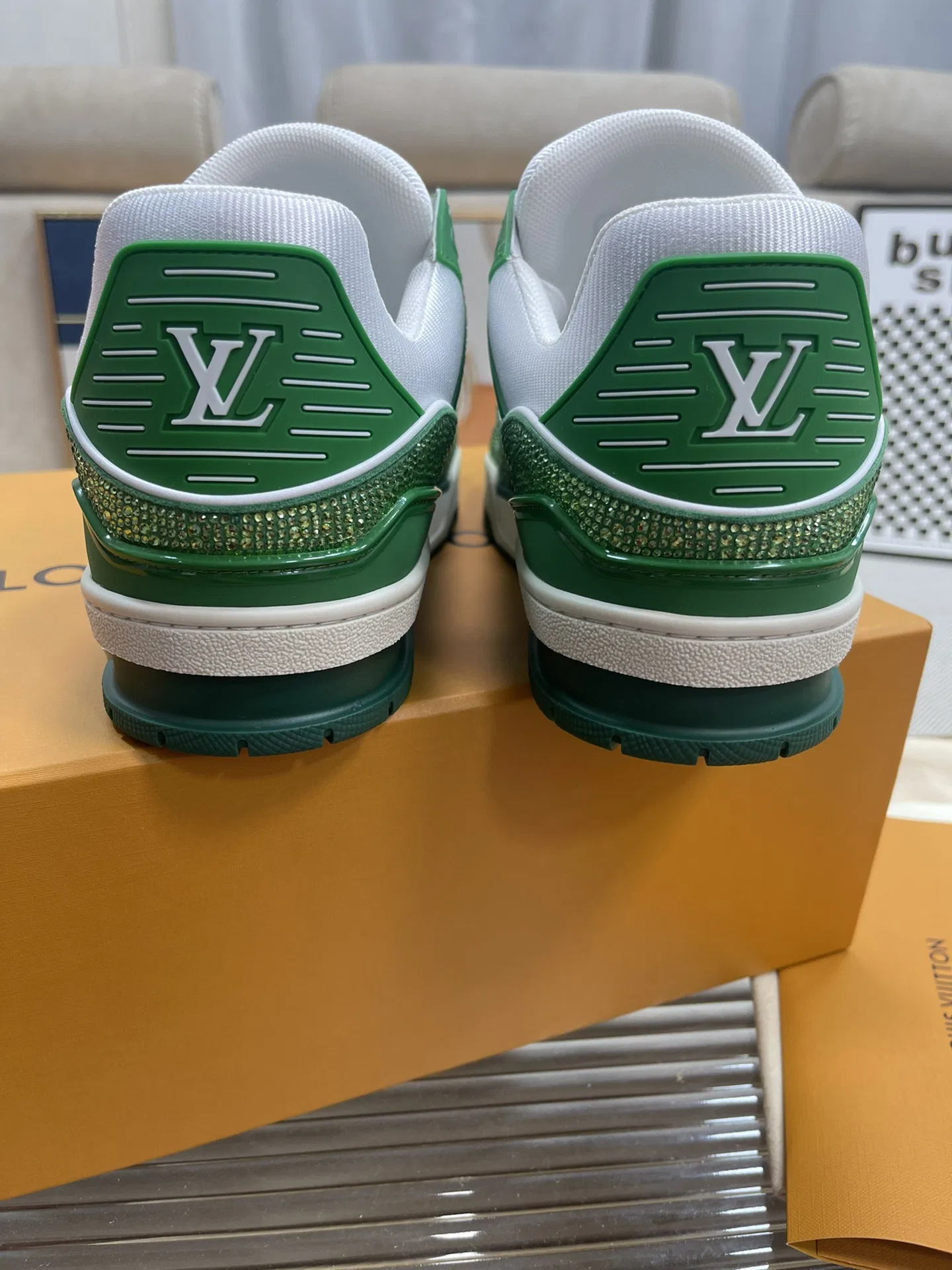 LV 27FW QVUSQNN 227 스니커즈 53
