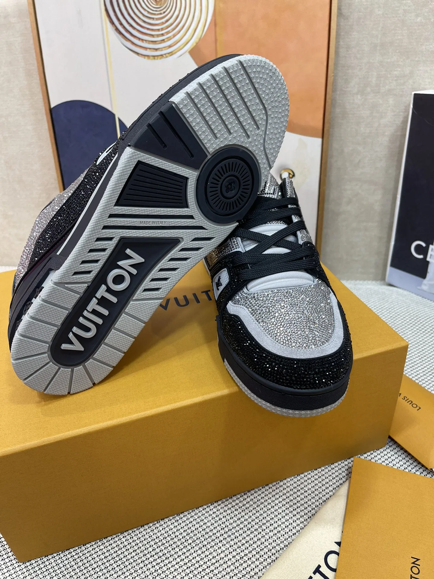 LV 27FW QVUSQNN 227 스니커즈 80
