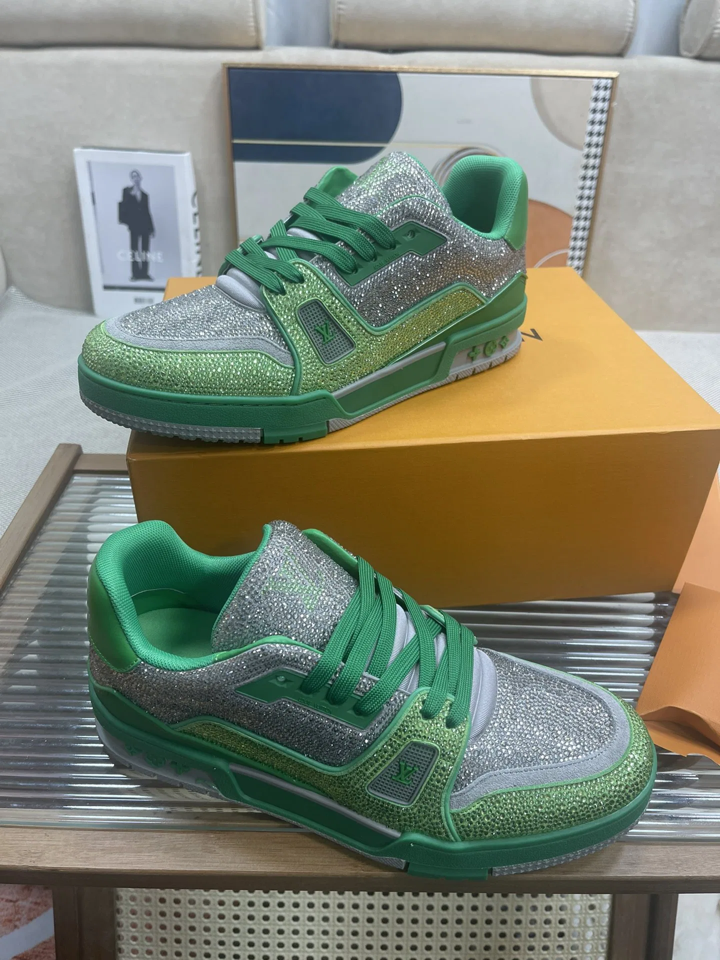 LV 27FW QVUSQNN 228 스니커즈 12