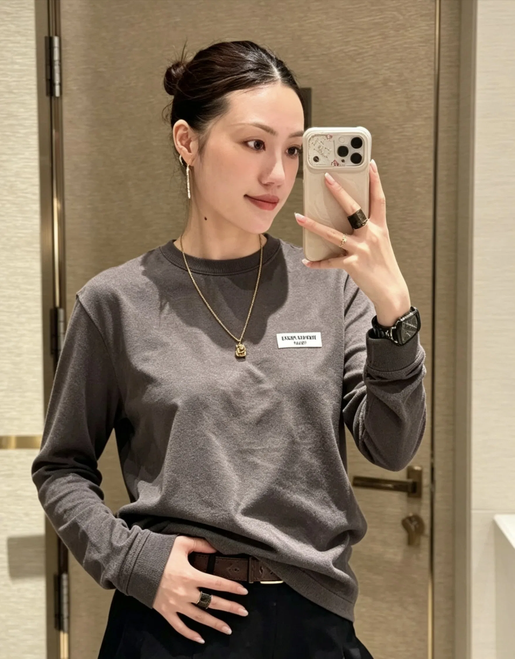 LV 27FW QVUSQNN 235 긴팔티셔츠 9