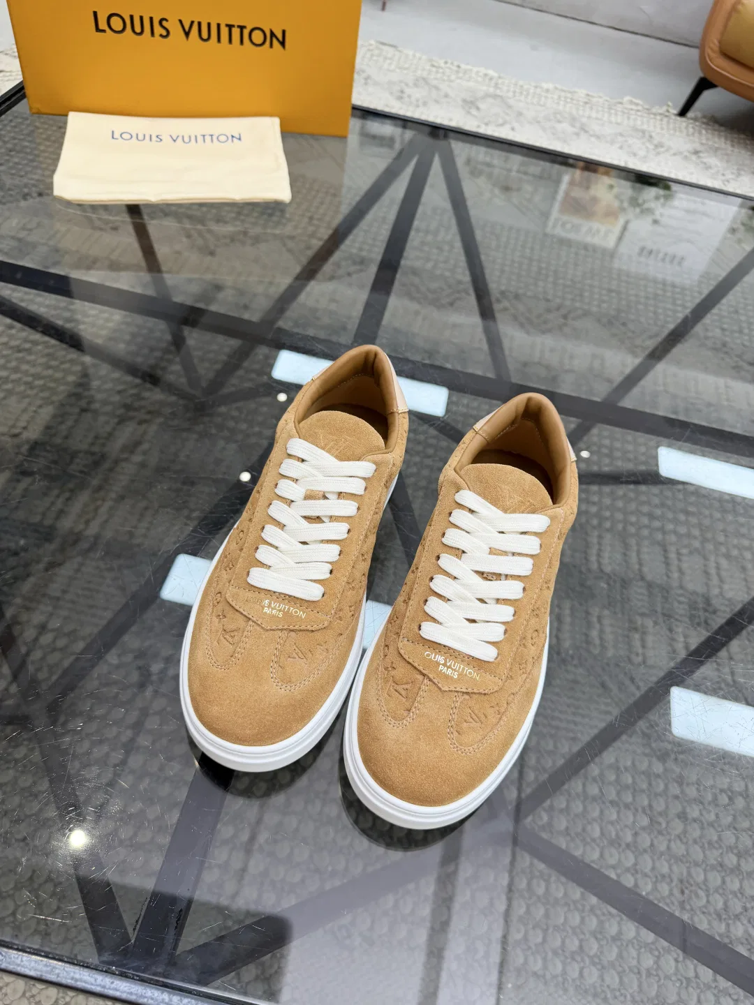 LV 27FW QVUSQNN 239 스니커즈 48
