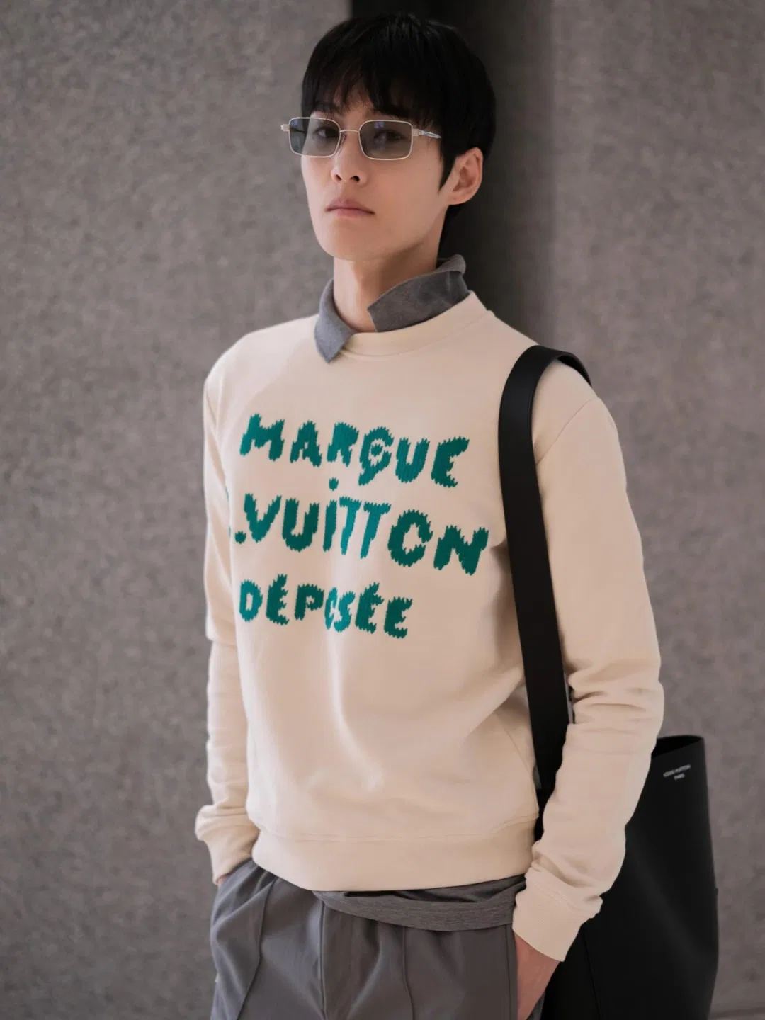 LV 27FW QVUSQNN 240 맨투맨 14
