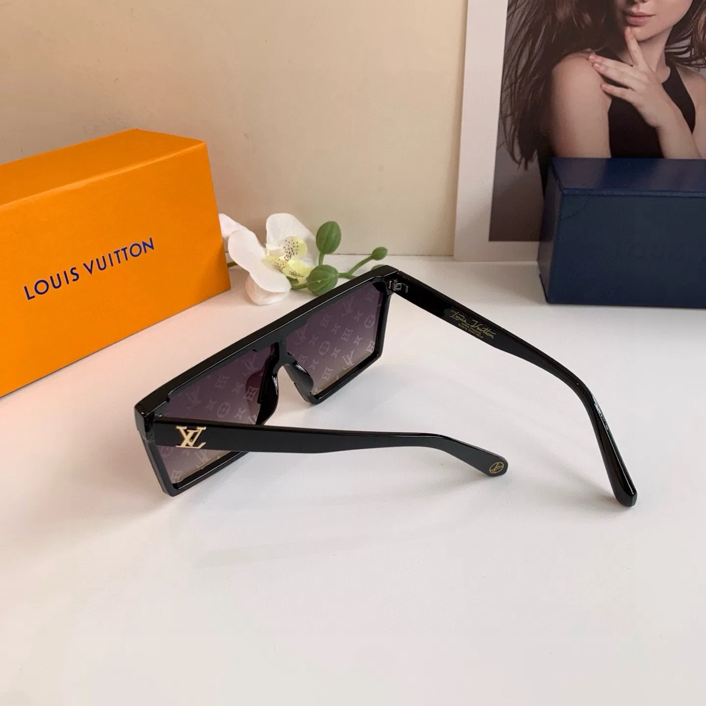 LV 27FW QVUSQNN 244 선글라스 7