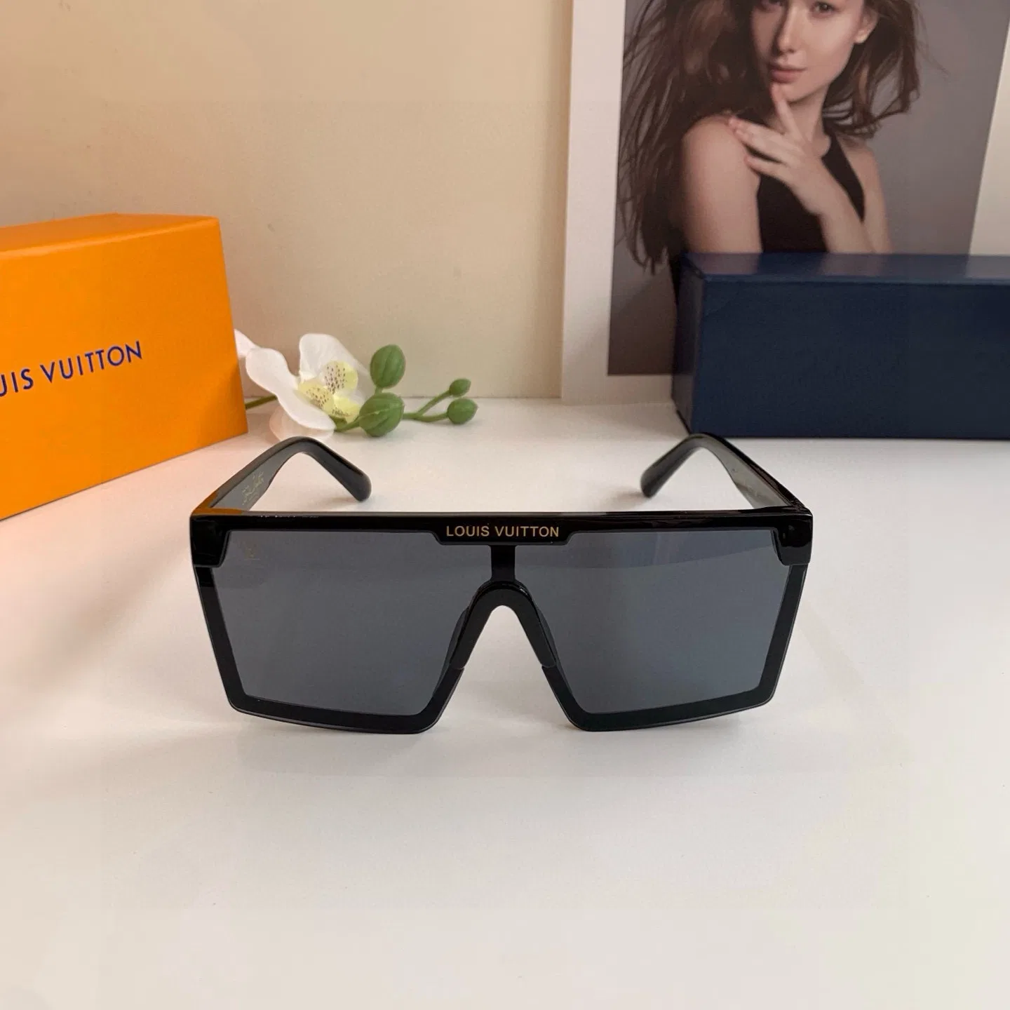 LV 27FW QVUSQNN 244 선글라스 19