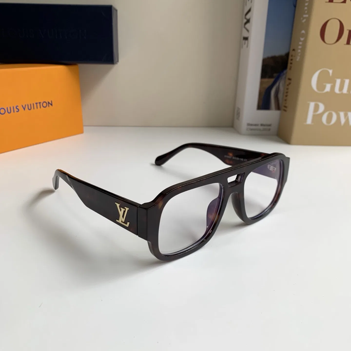 LV 27FW QVUSQNN 244 선글라스 25