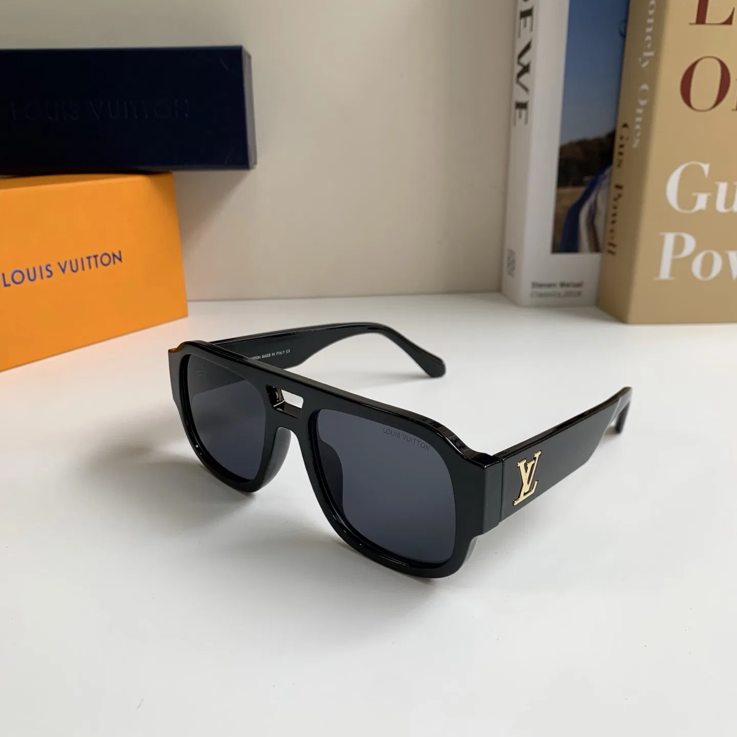 LV 27FW QVUSQNN 245 선글라스 18