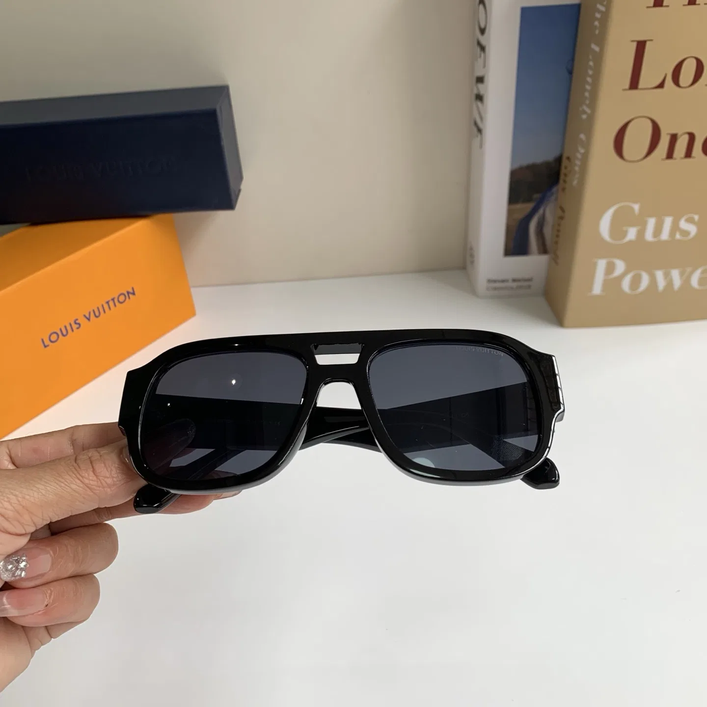 LV 27FW QVUSQNN 245 선글라스 20