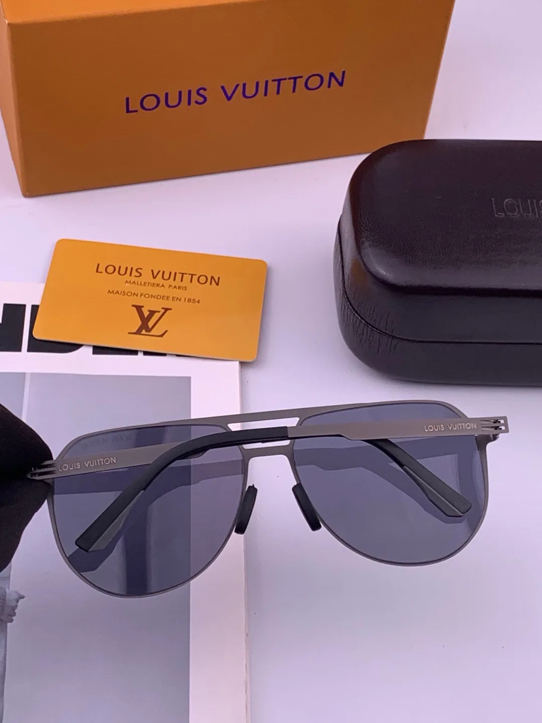 LV 27FW QVUSQNN 248 선글라스 8