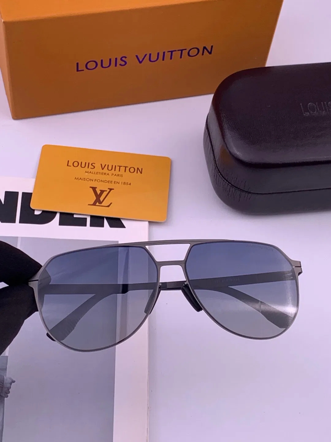 LV 27FW QVUSQNN 248 선글라스 12