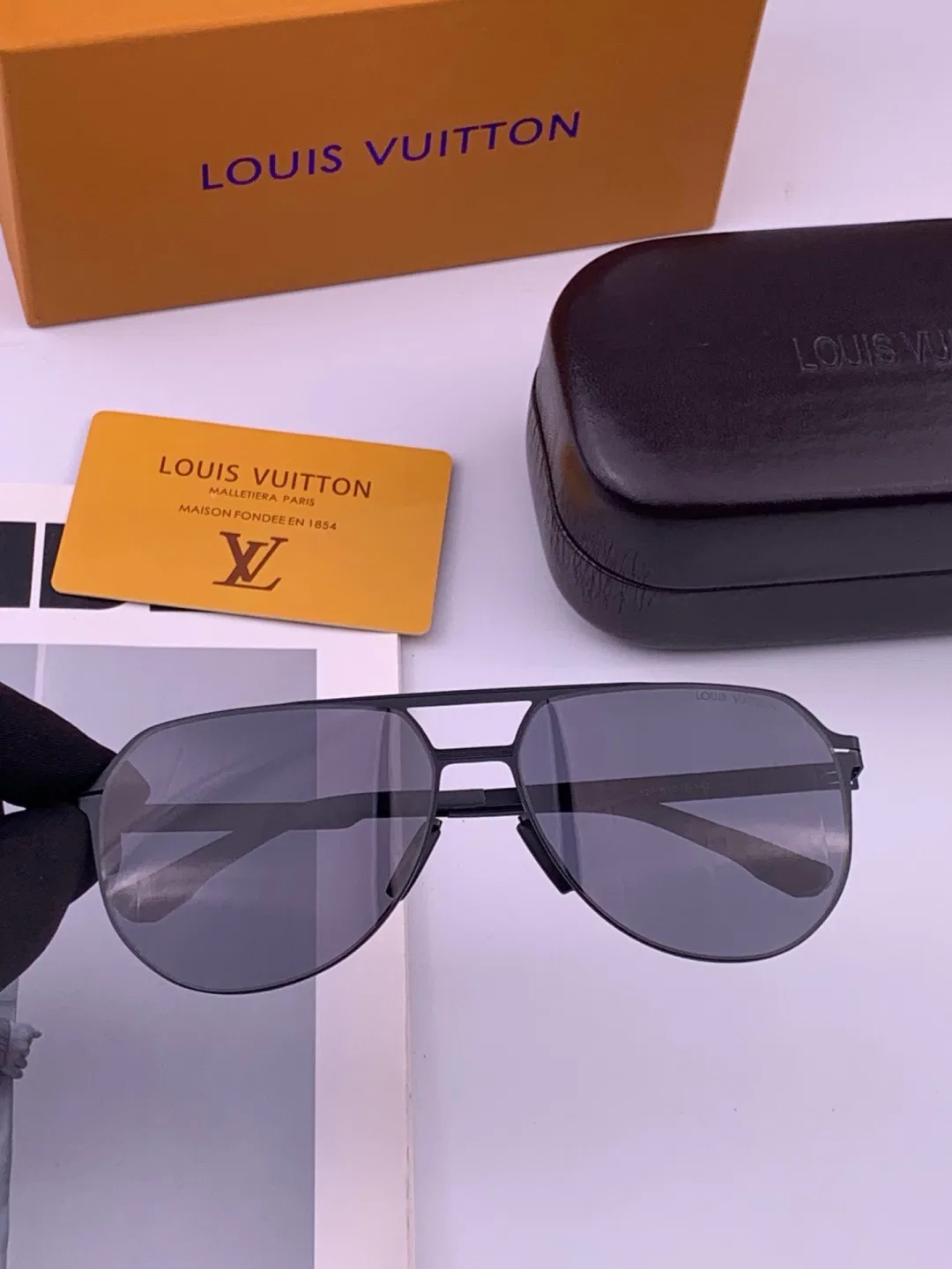 LV 27FW QVUSQNN 248 선글라스 20