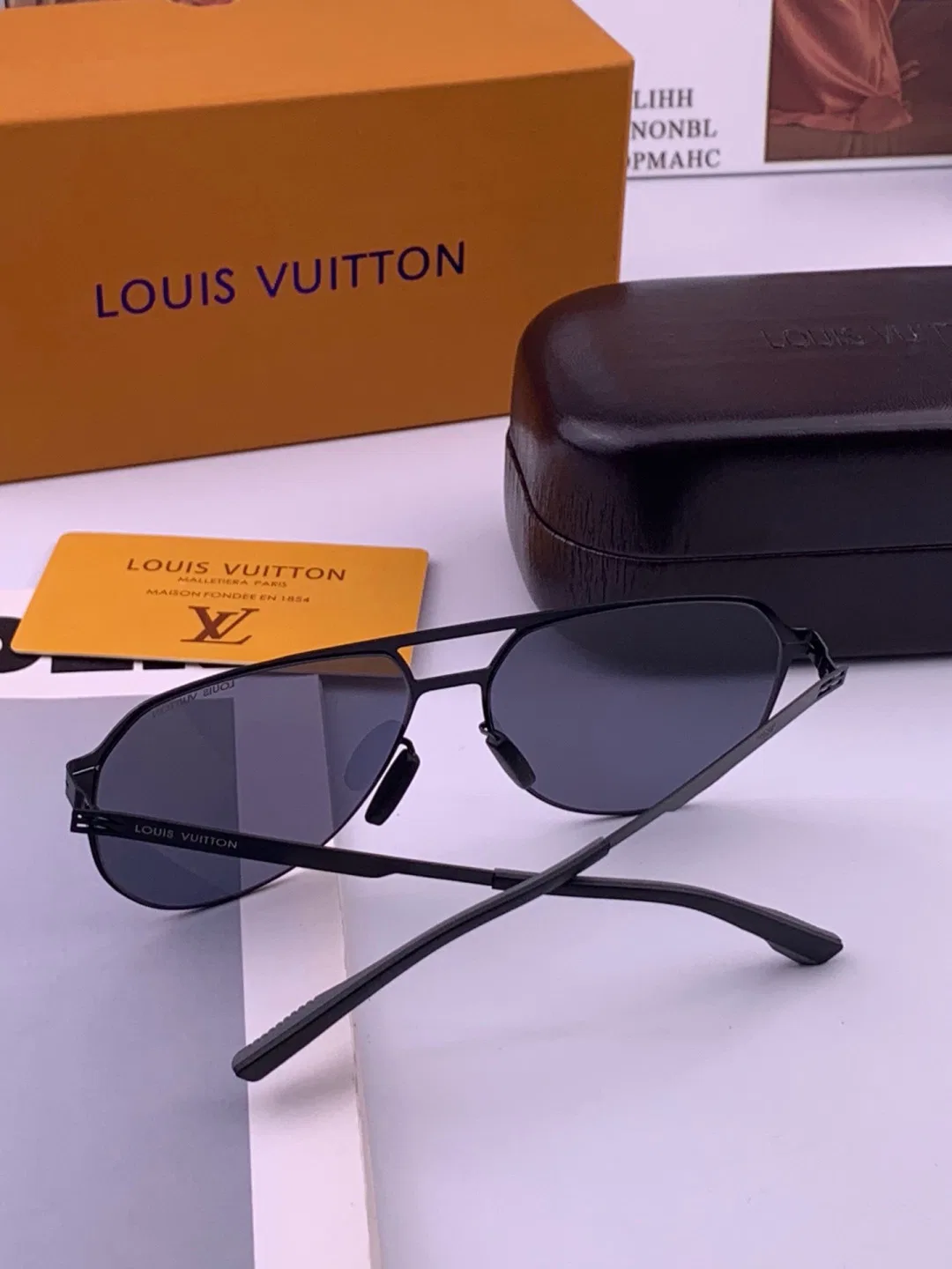 LV 27FW QVUSQNN 248 선글라스 24