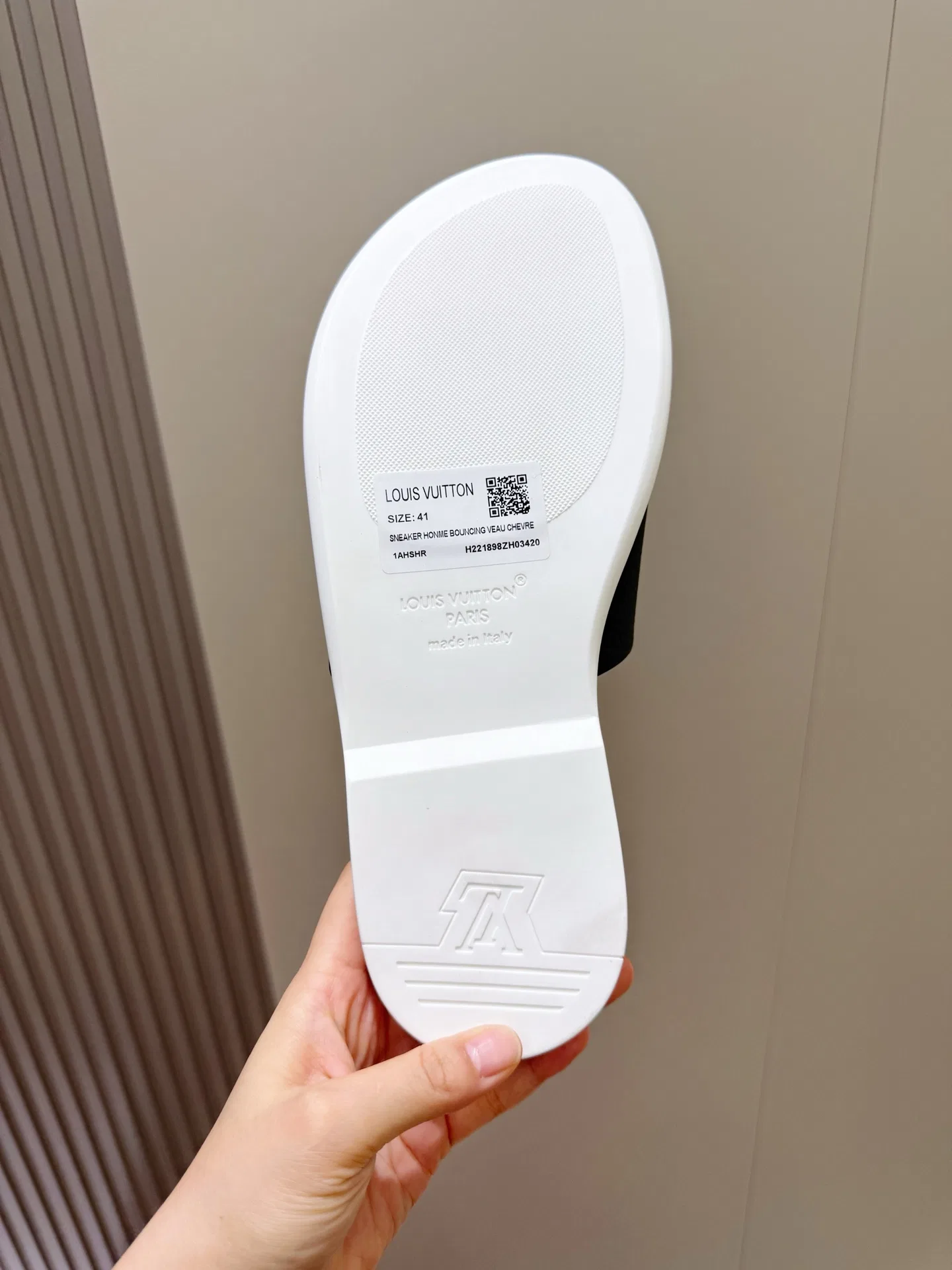 LV 27FW QVUSQNN 257 슬리퍼 29