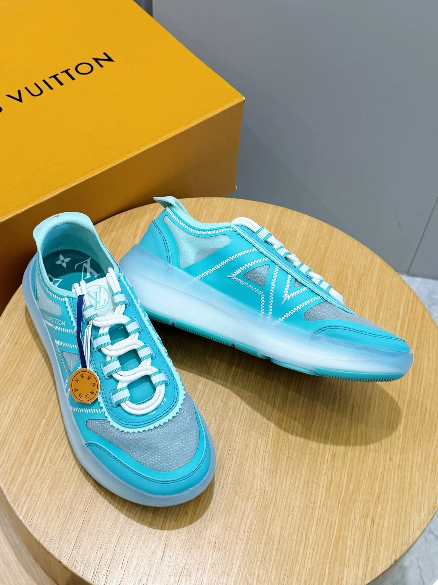 LV 27FW QVUSQNN 258 운동화 8