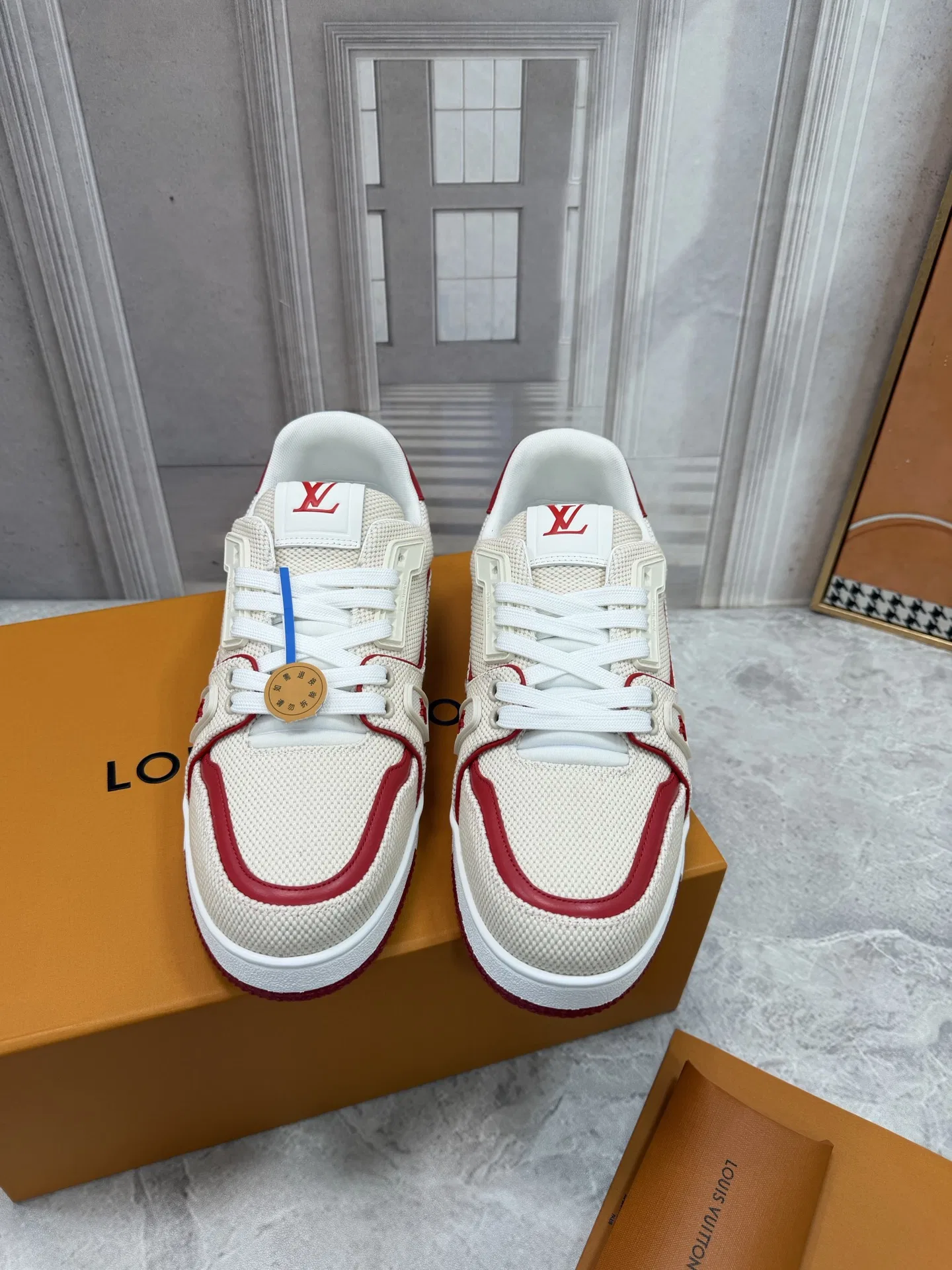 LV 27FW QVUSQNN 267 스니커즈 16