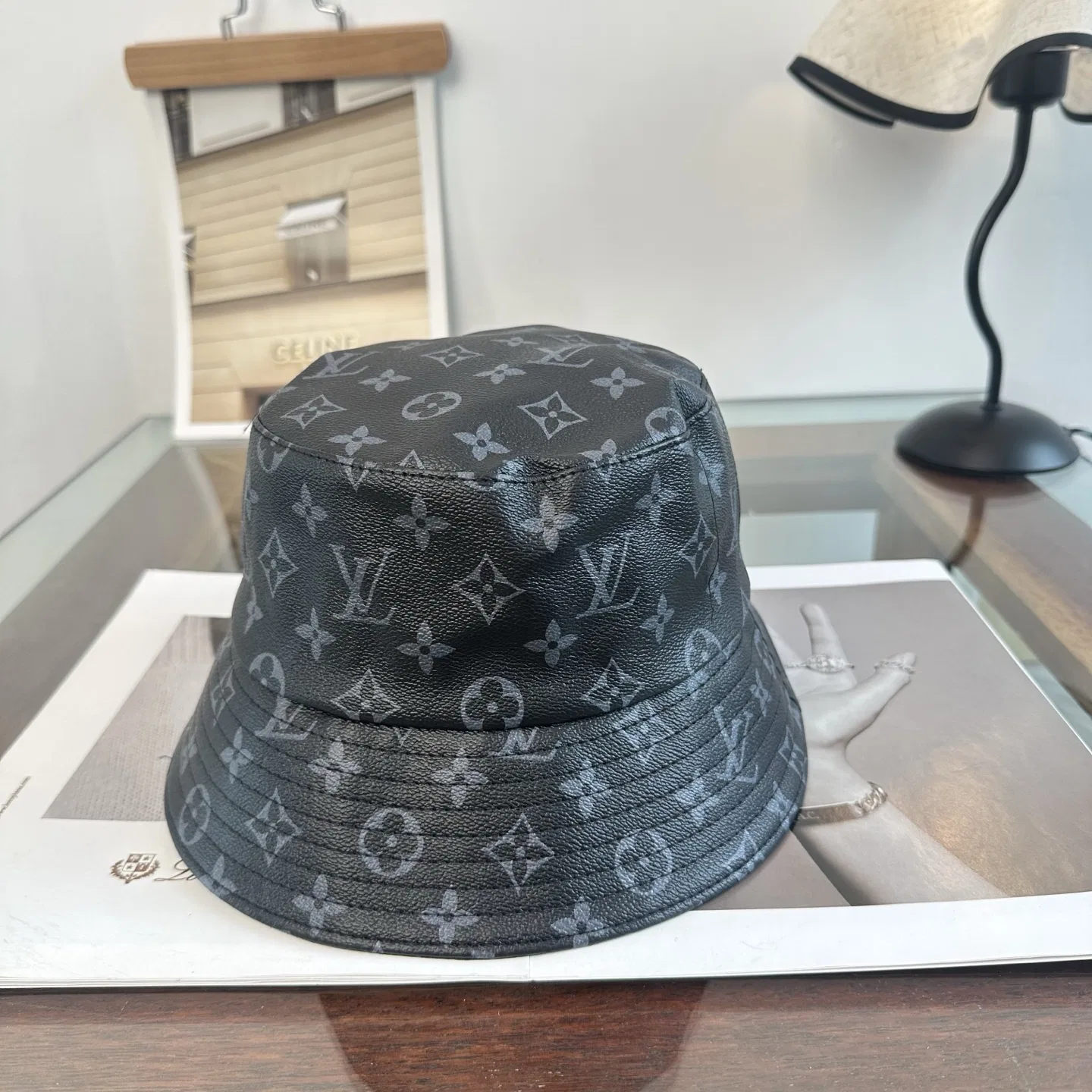 LV 27FW RMGAGGS 012 버킷햇 11