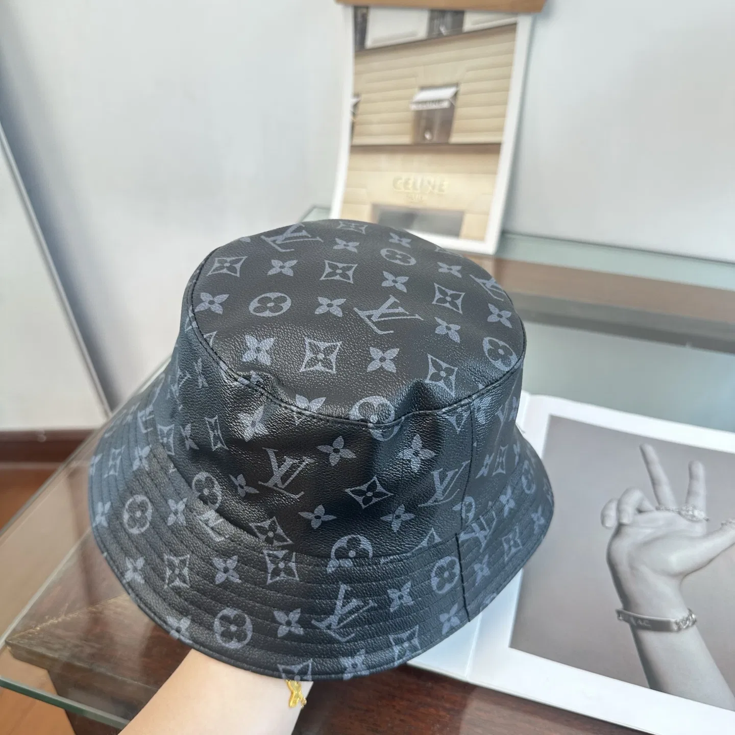 LV 27FW RMGAGGS 012 버킷햇 15