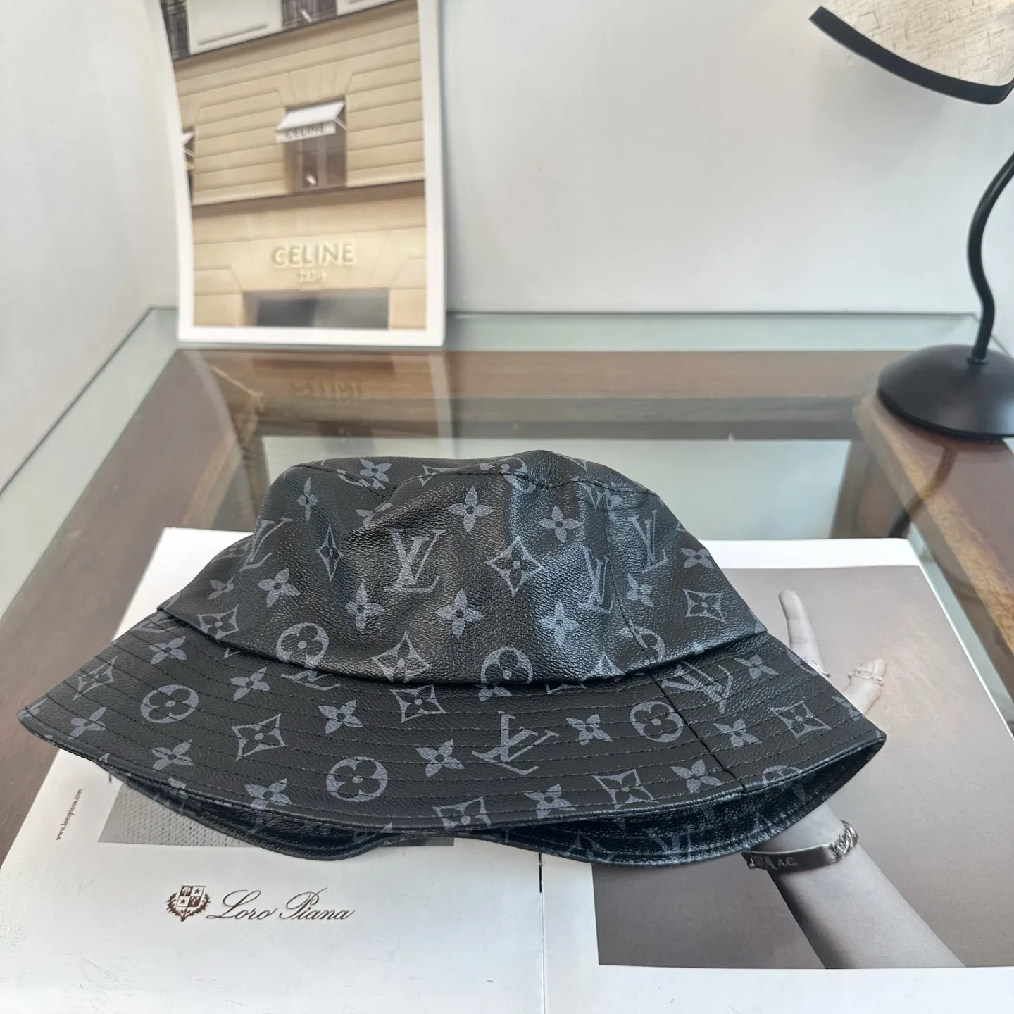 LV 27FW RMGAGGS 012 버킷햇 18