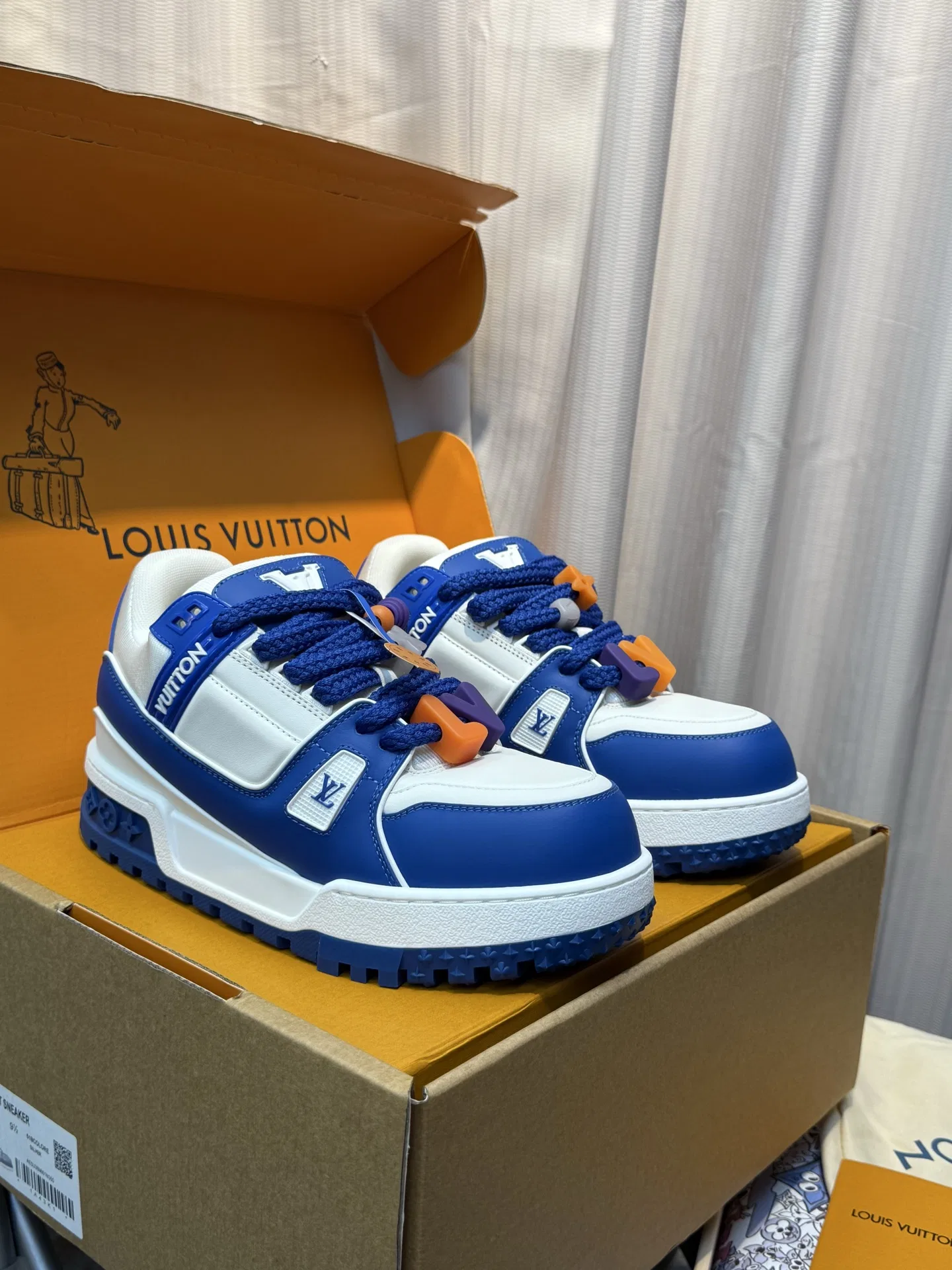 LV 27FW VBYCQID 001 스니커즈 19