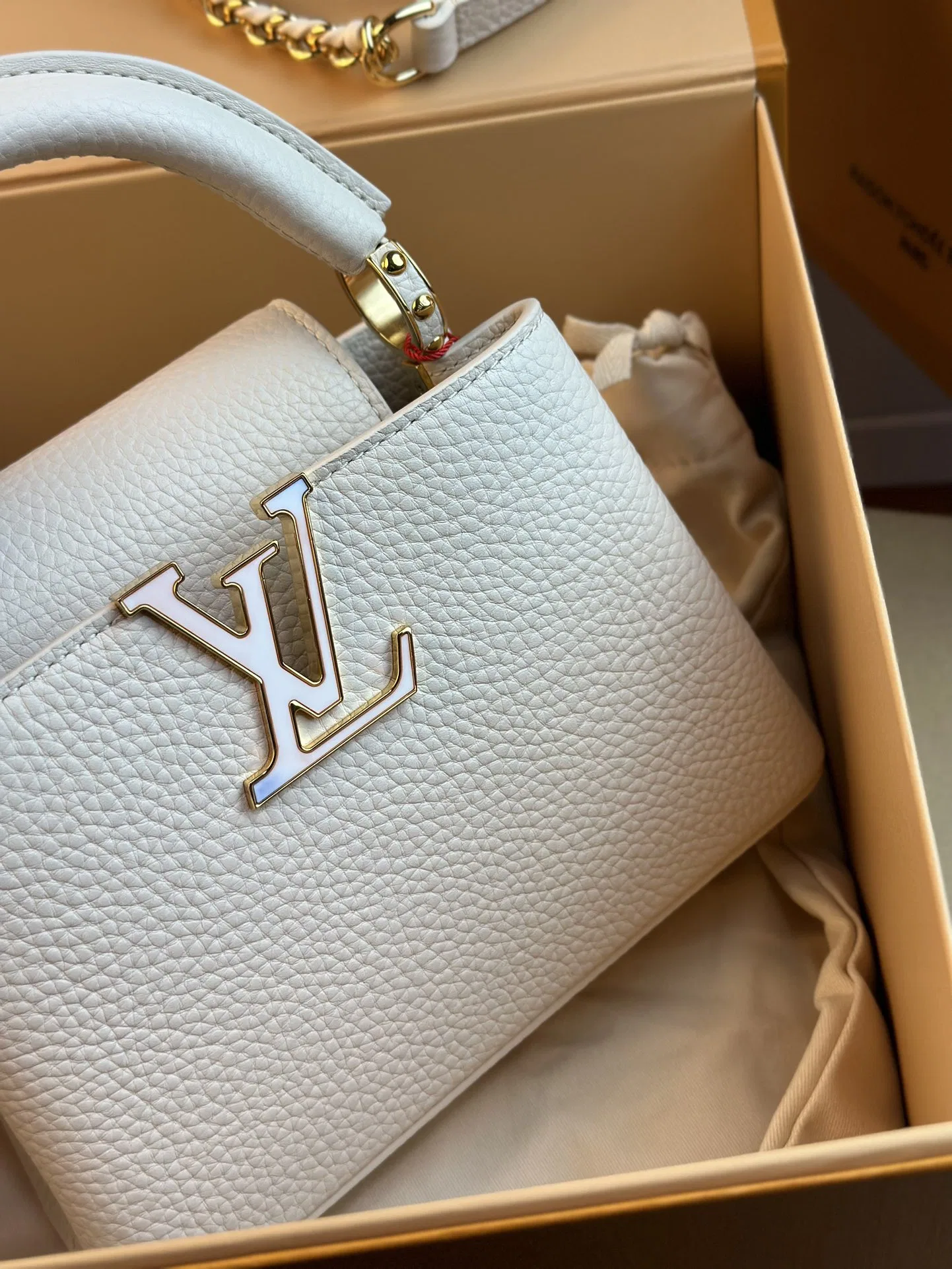 LV 27FW VCICDVH 007 토트백 8