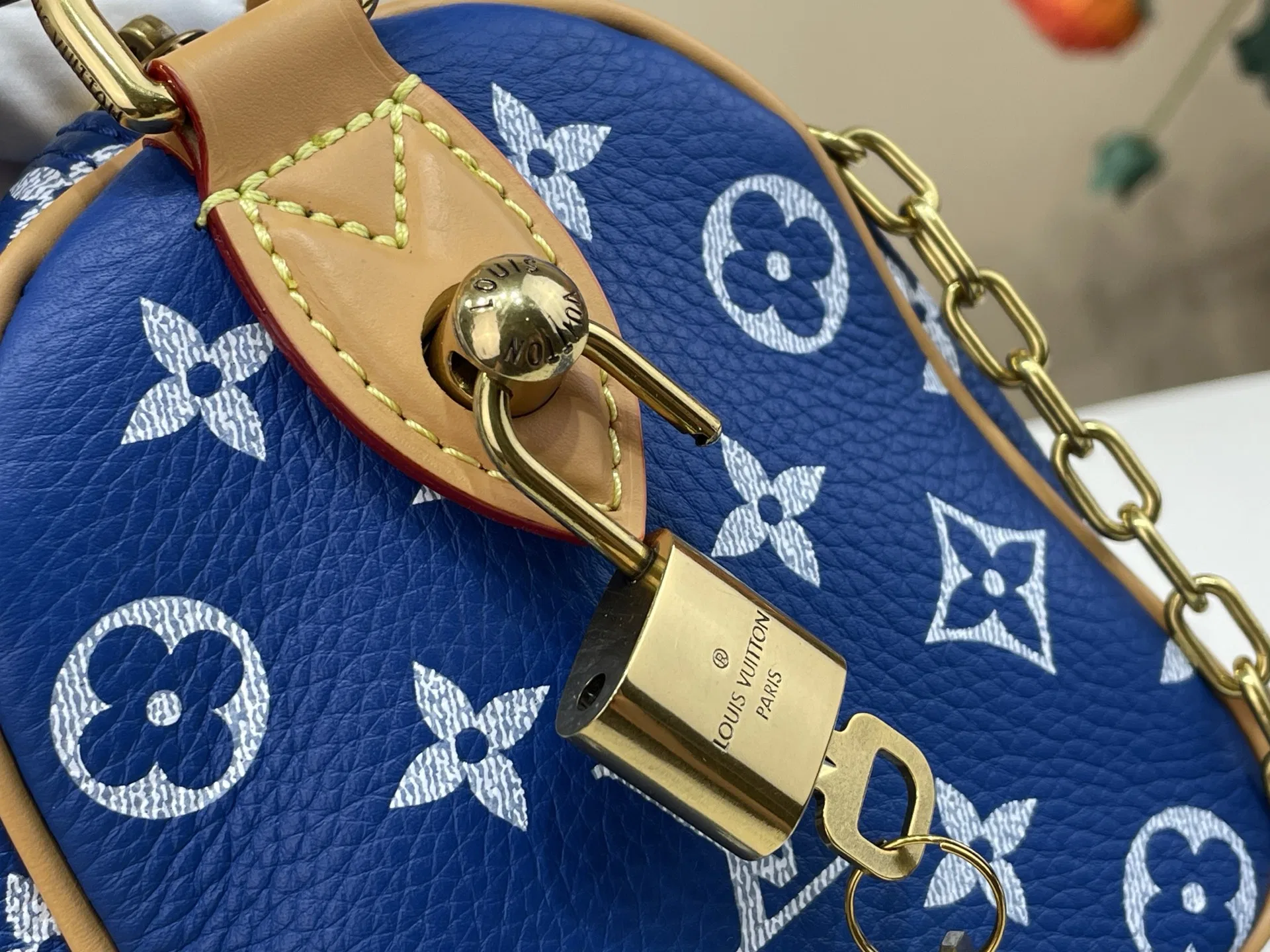 LV 27FW VCICDVH 008 토트백 8