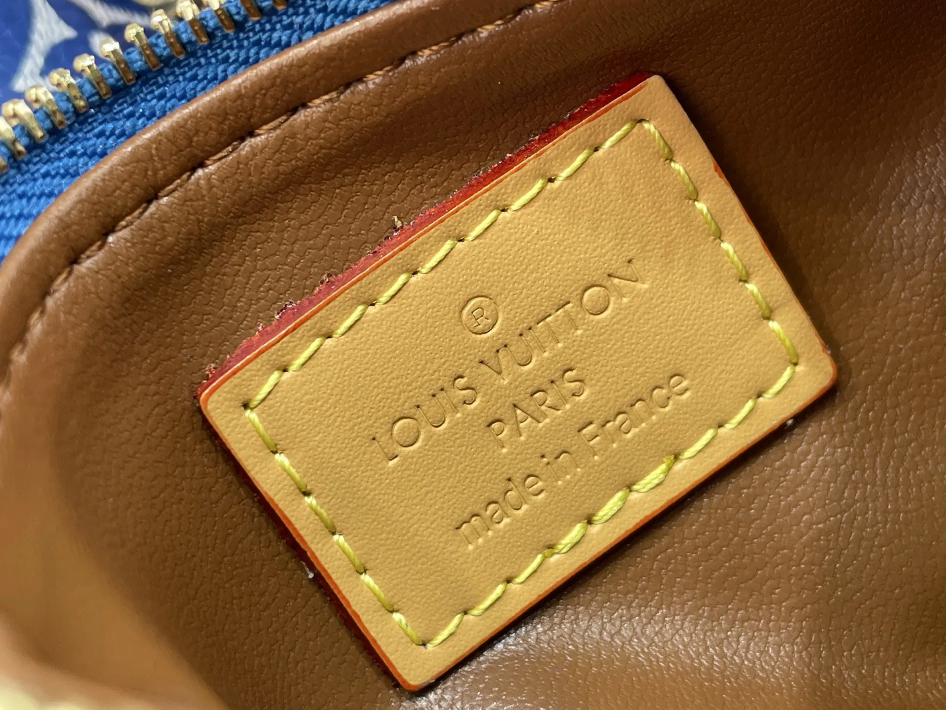 LV 27FW VCICDVH 008 토트백 17