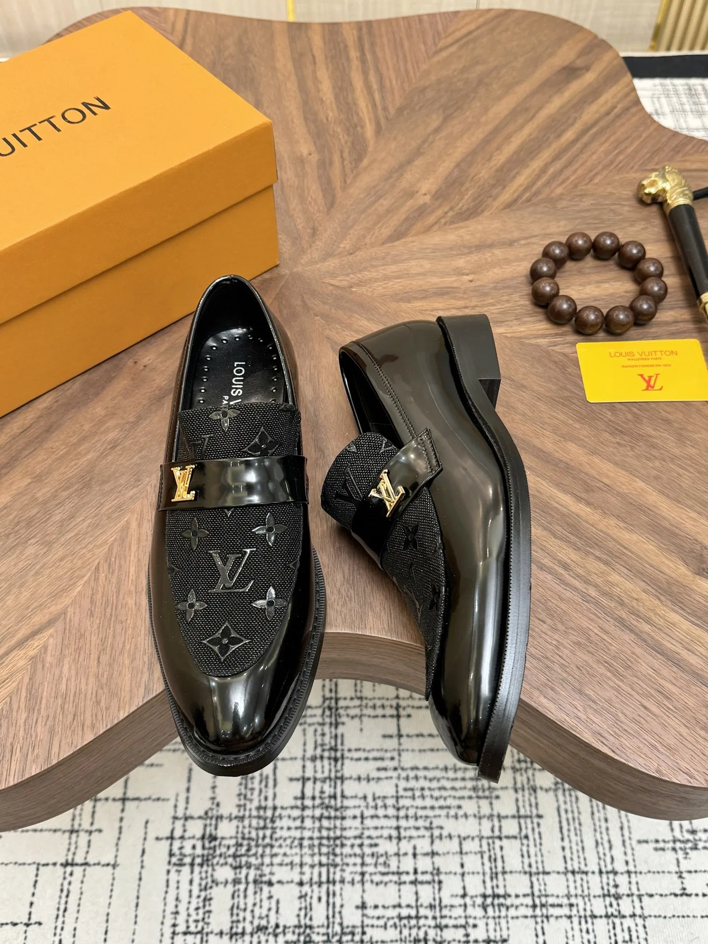 LV 27FW VCICDVH 012 구두 11