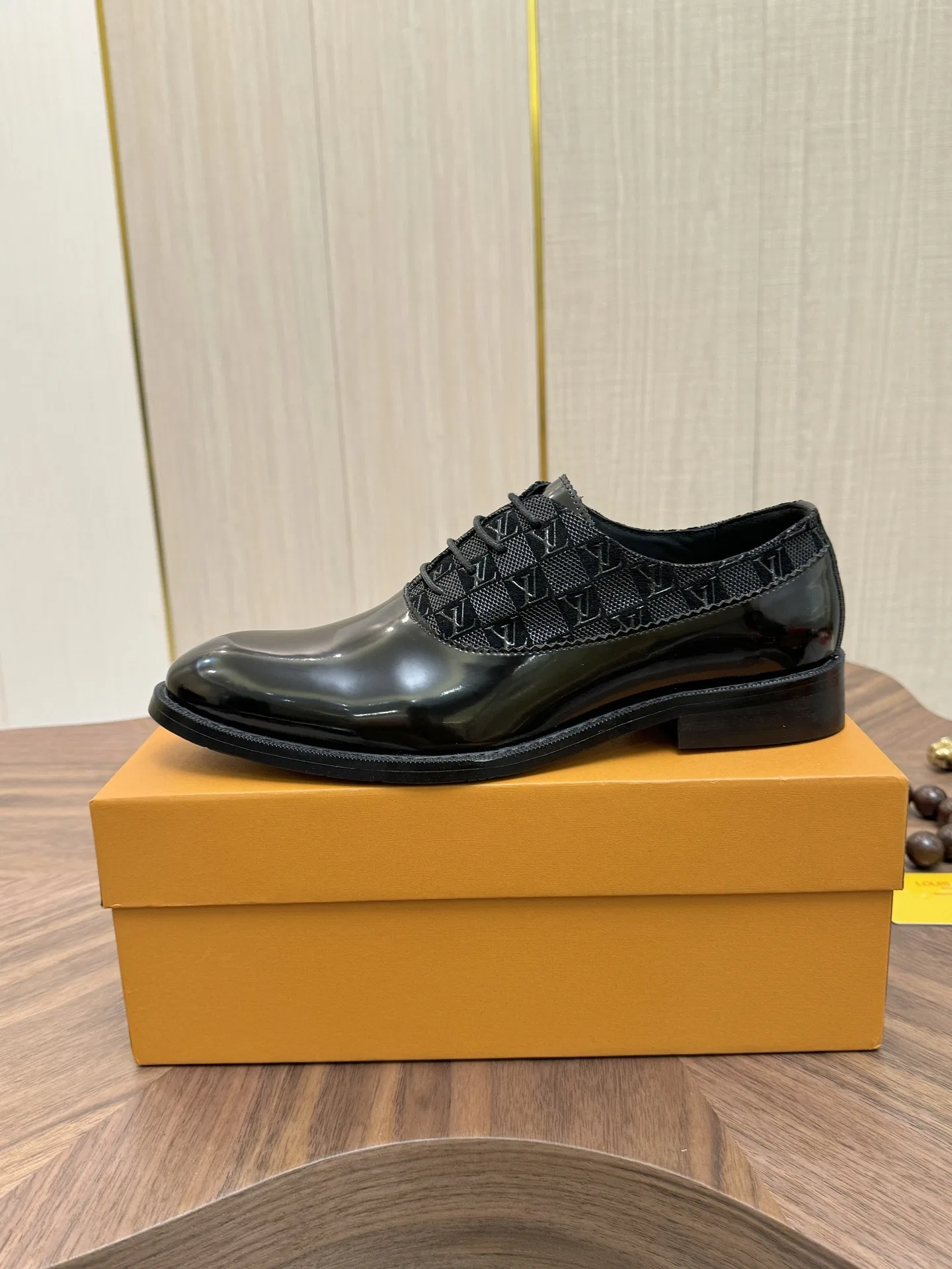 LV 27FW VCICDVH 013 구두 8