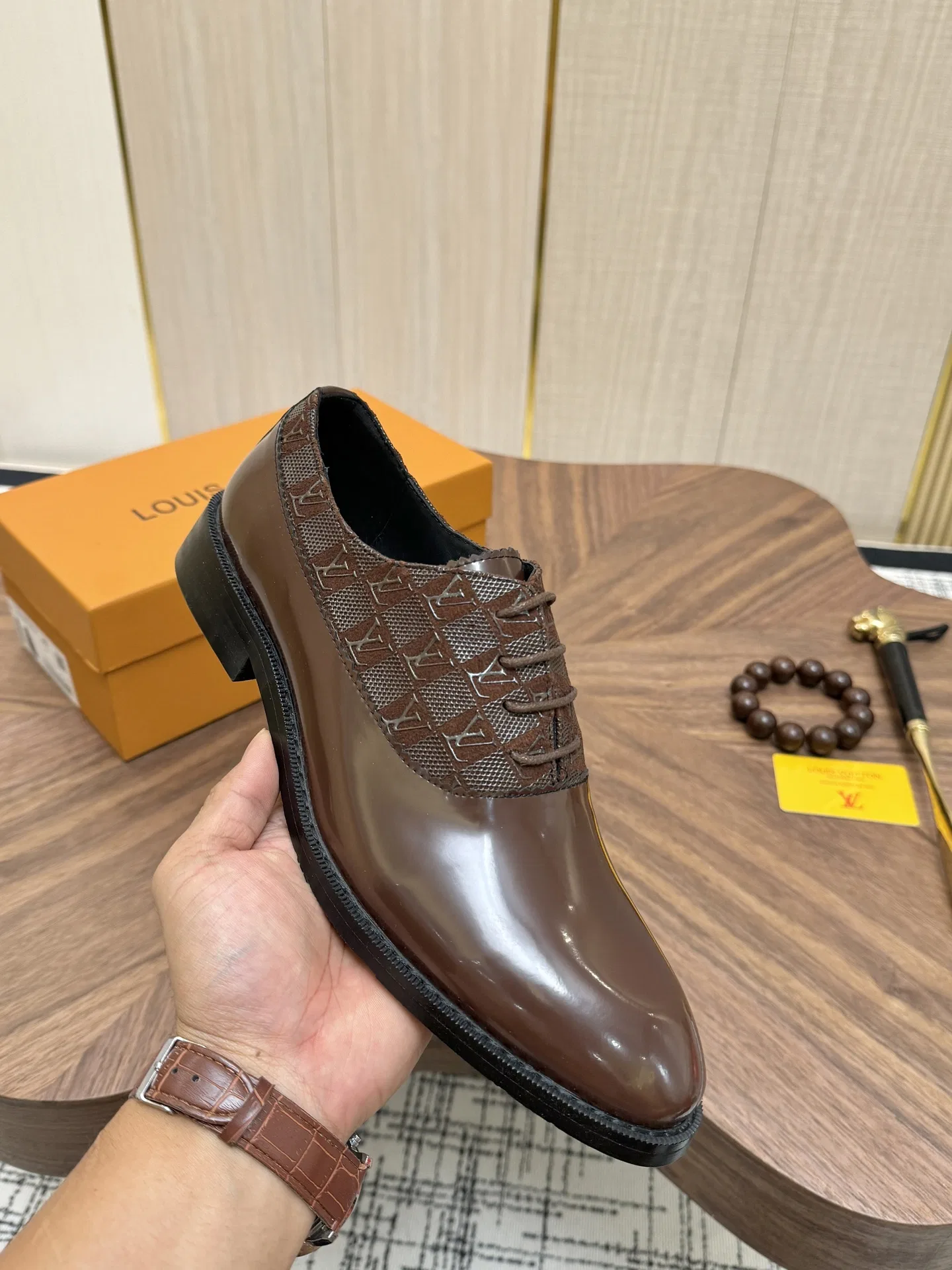 LV 27FW VCICDVH 013 구두 14
