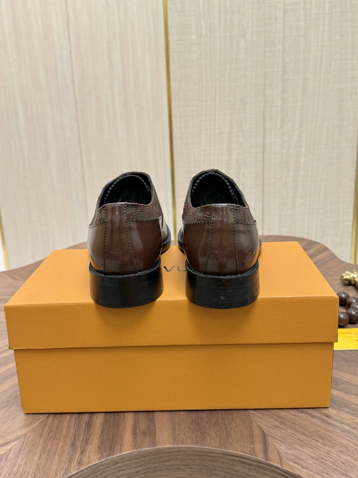 LV 27FW VCICDVH 013 구두 17