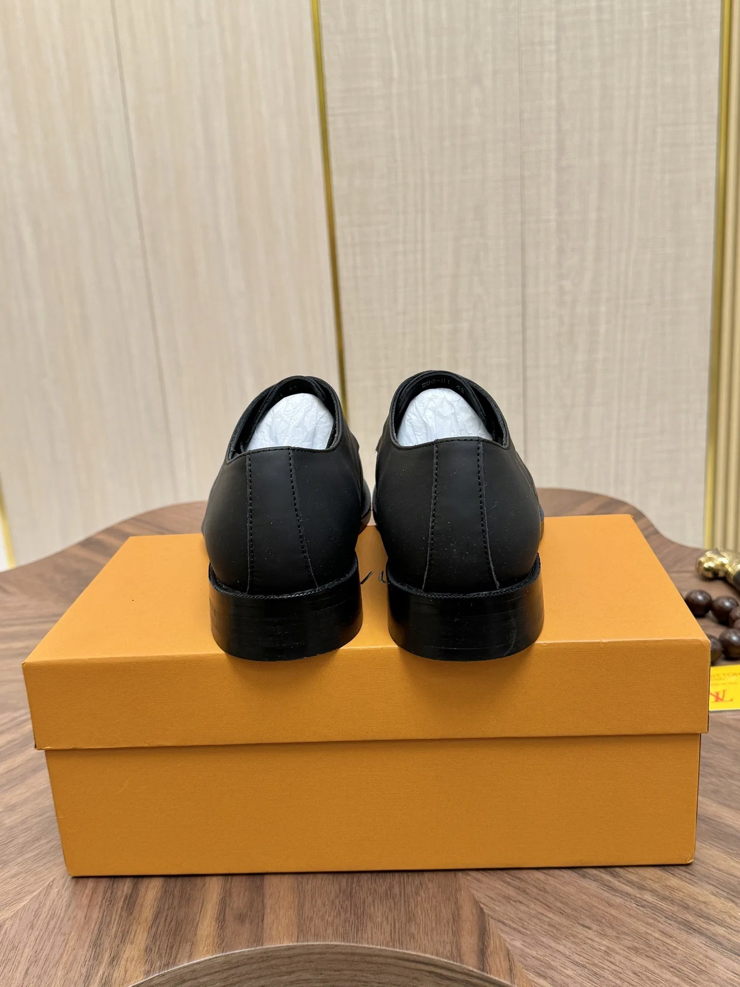 LV 27FW VCICDVH 014 구두 9