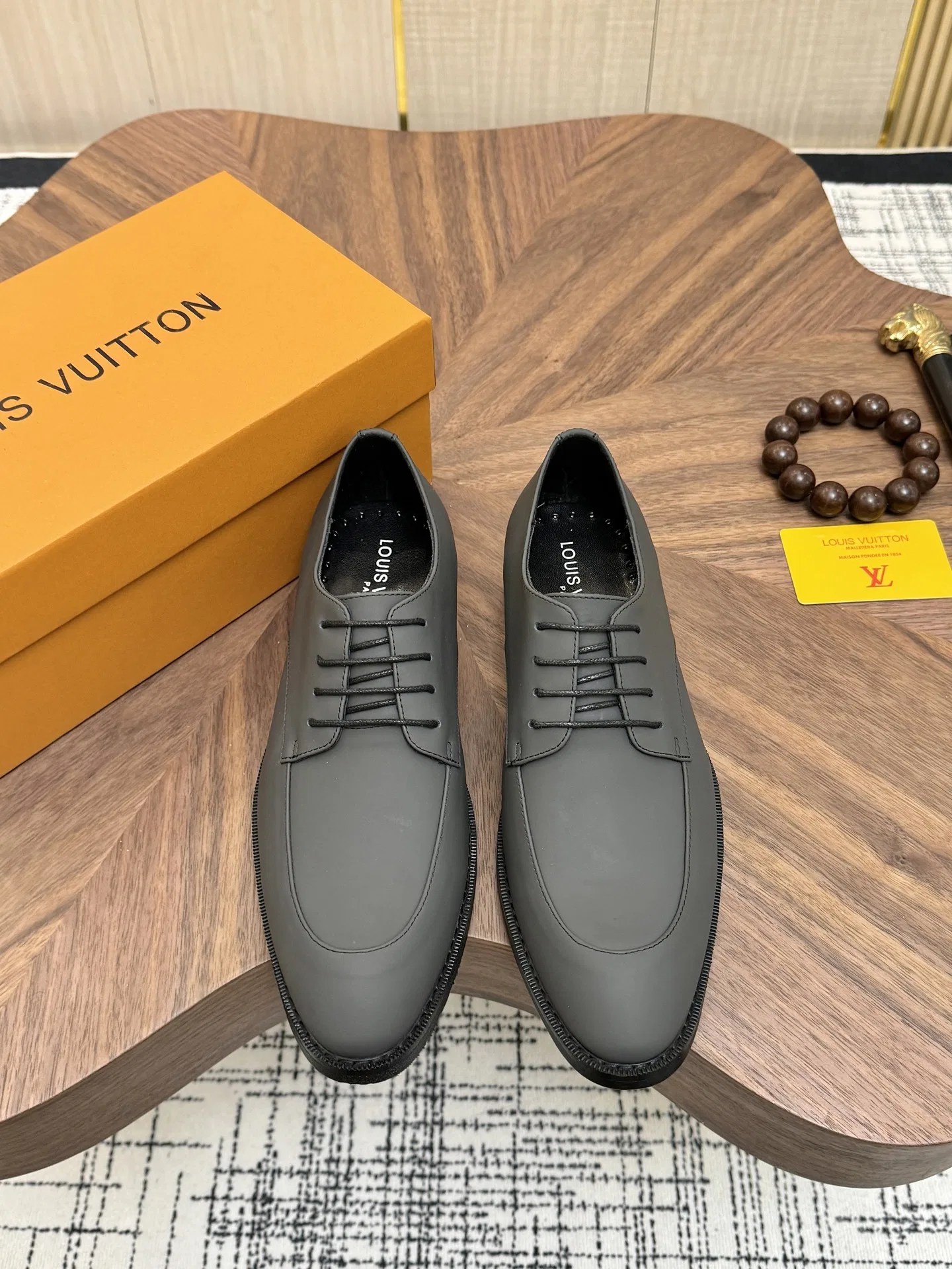 LV 27FW VCICDVH 014 구두 10