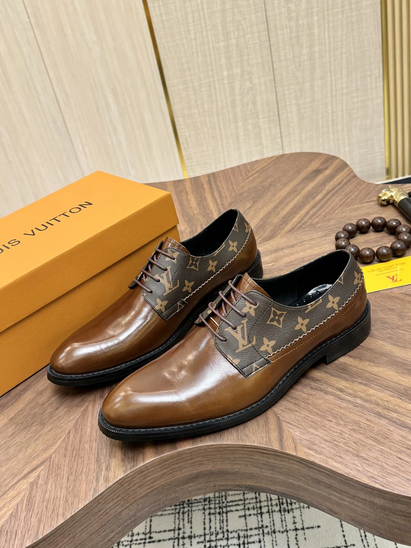 LV 27FW VCICDVH 014 구두 22