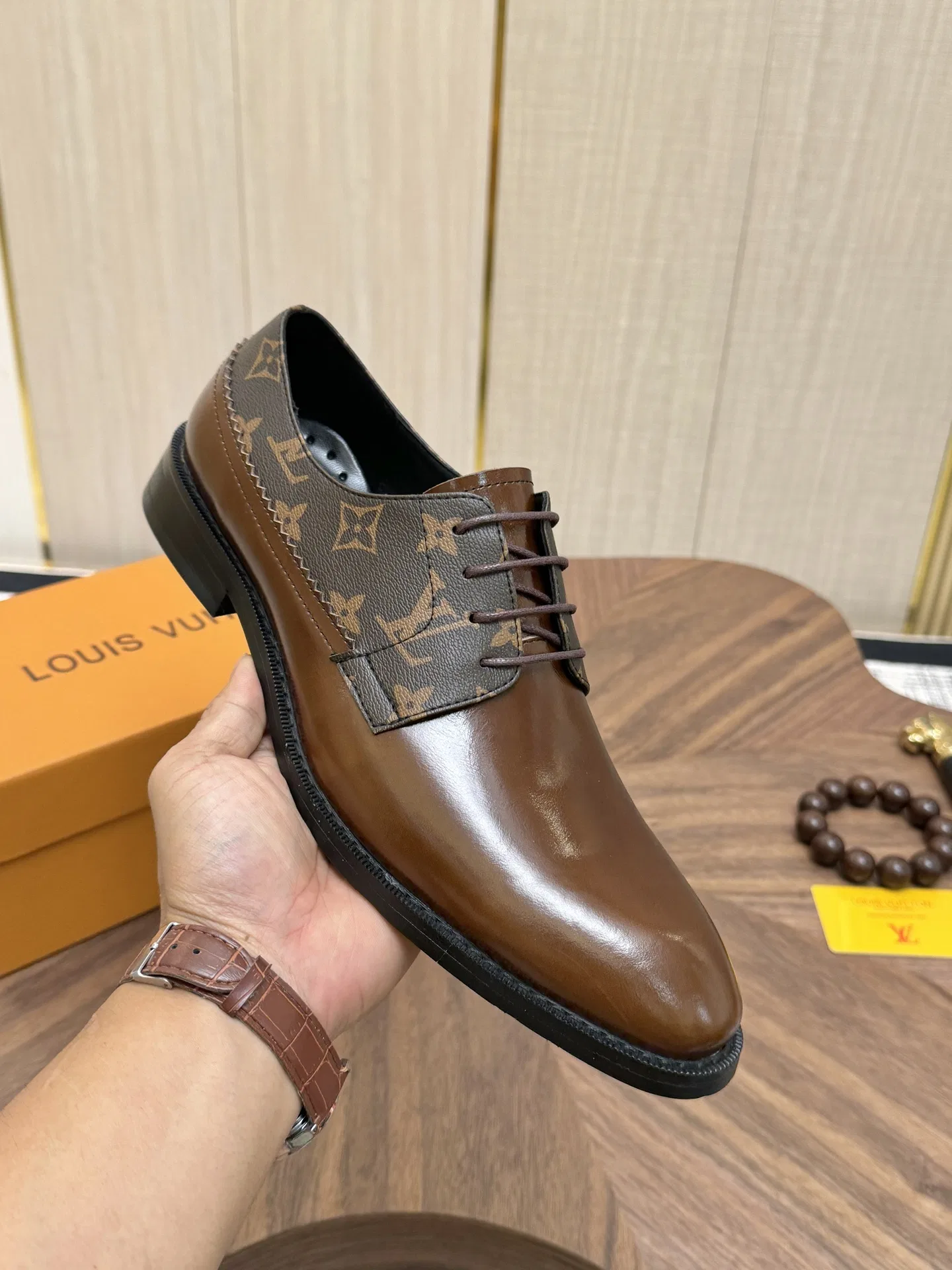 LV 27FW VCICDVH 014 구두 23