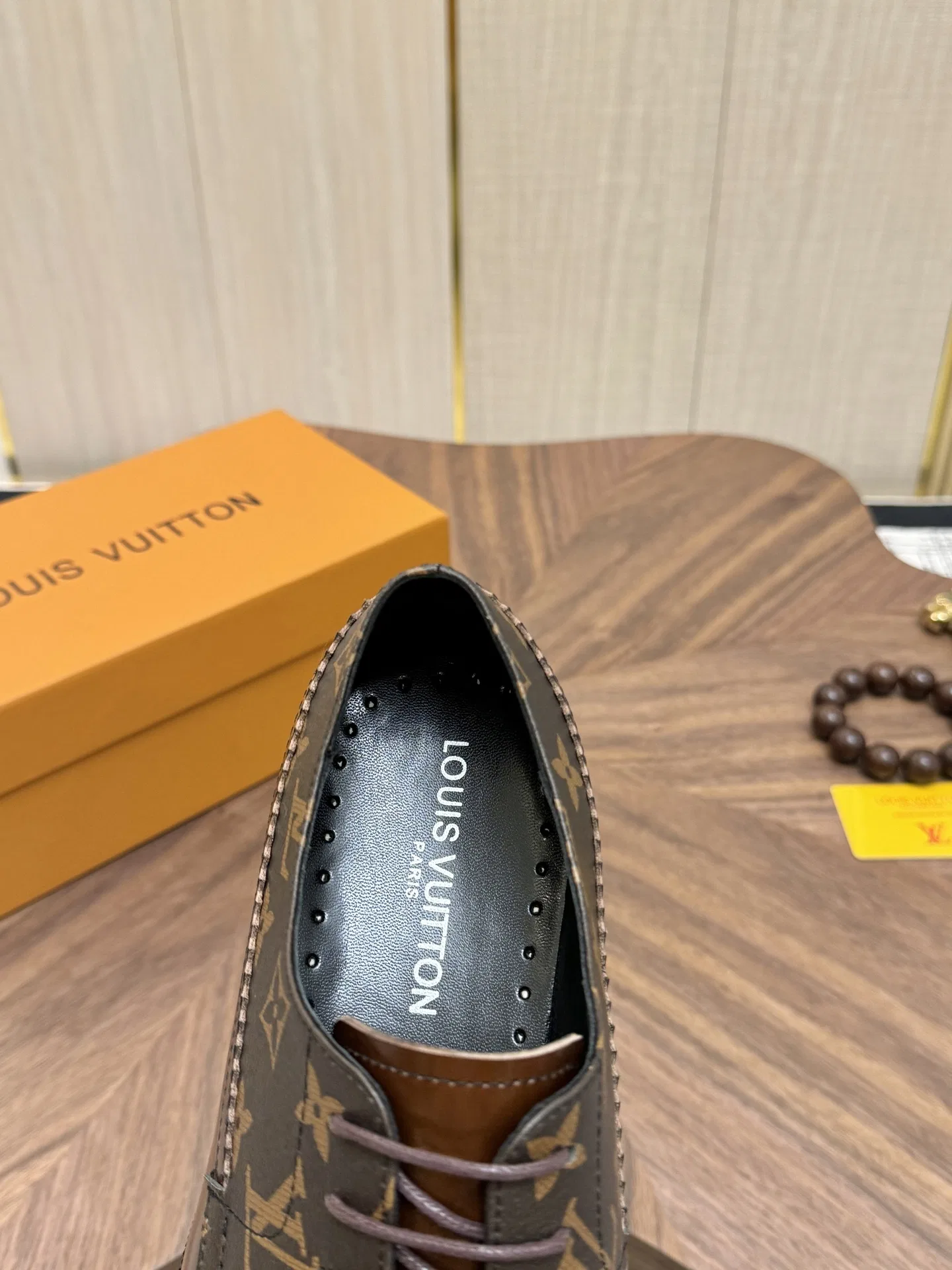 LV 27FW VCICDVH 014 구두 24