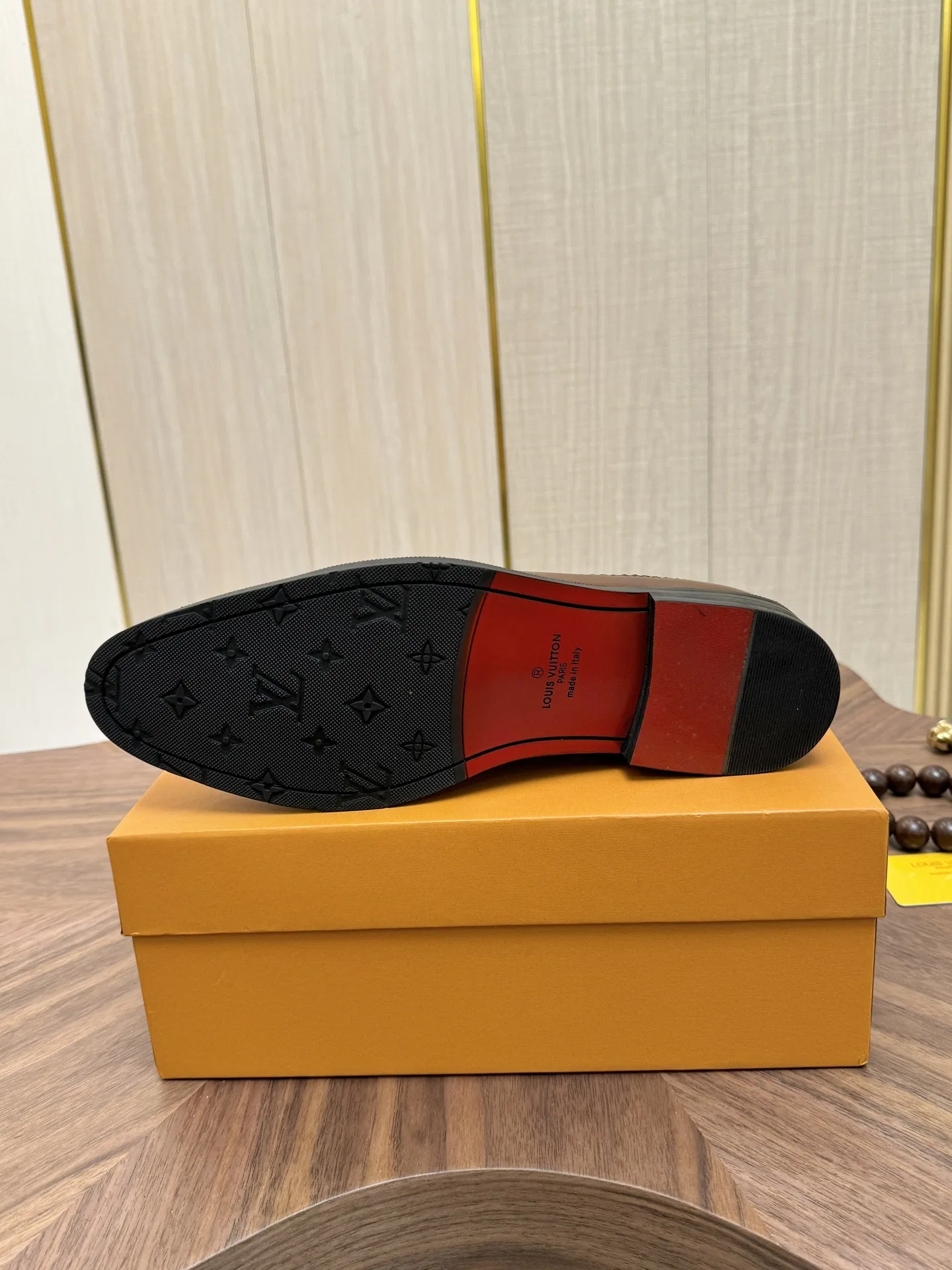 LV 27FW VCICDVH 014 구두 26
