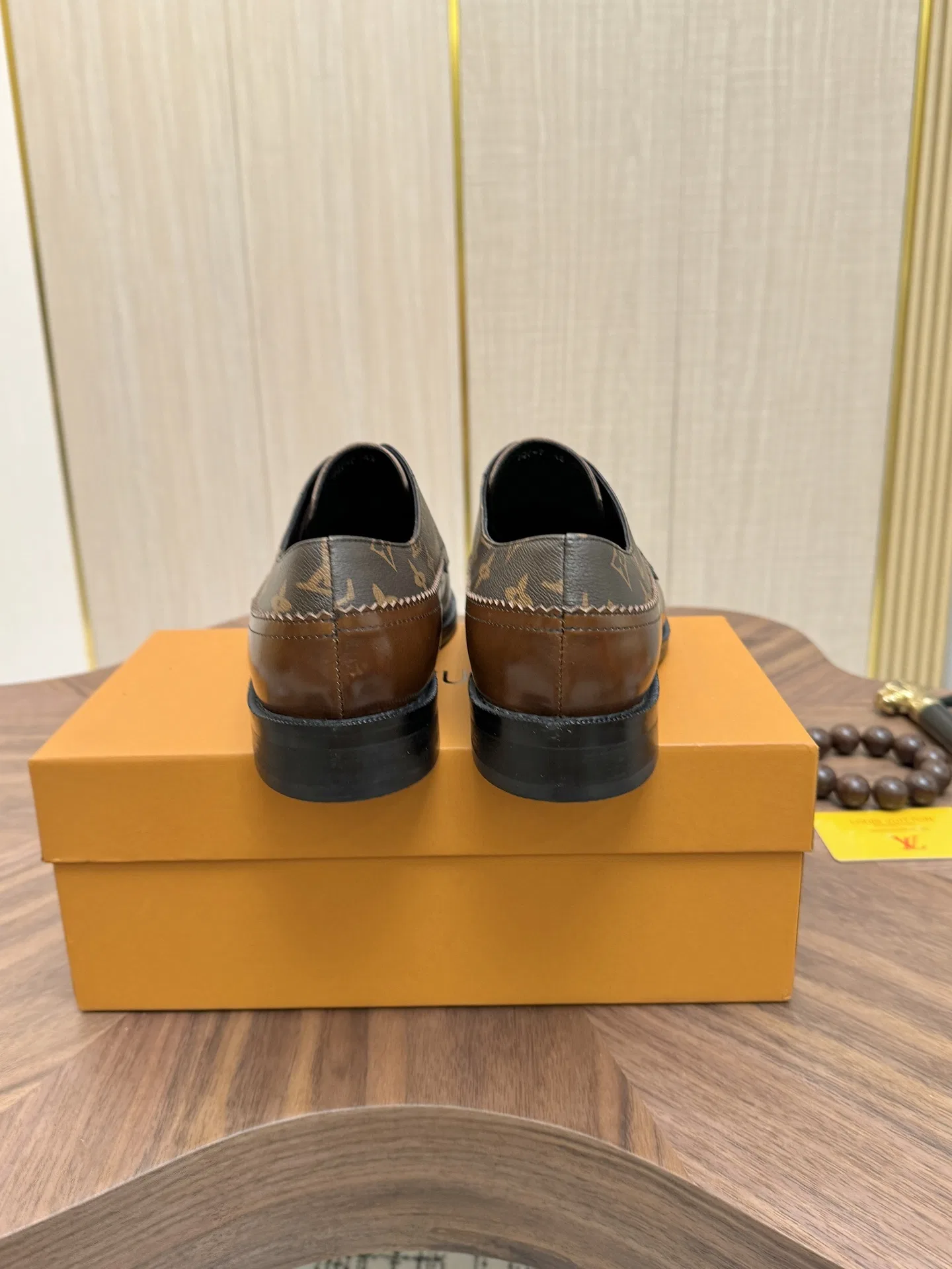 LV 27FW VCICDVH 014 구두 27