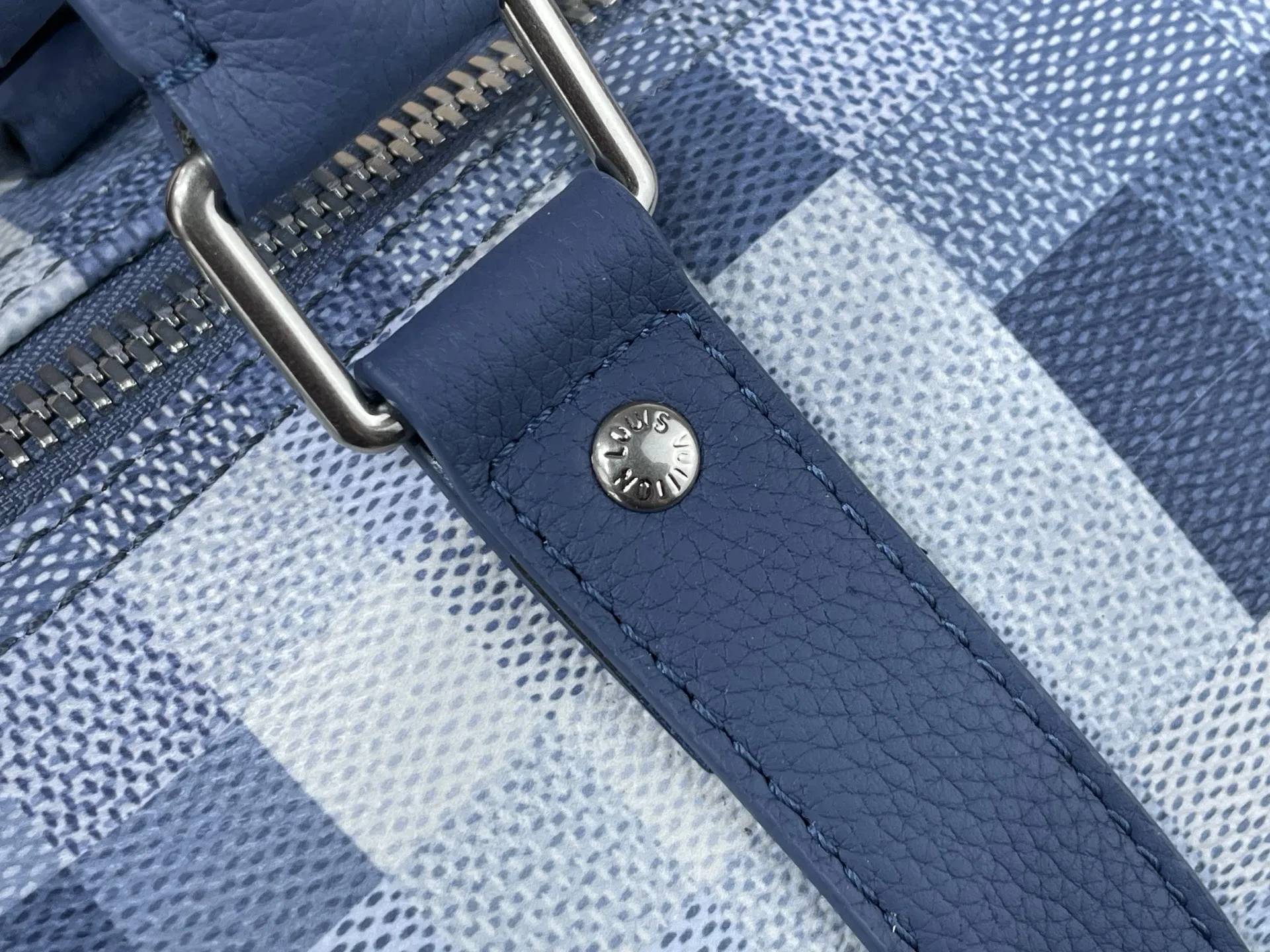 LV 27FW VCICDVH 020 토트백 29