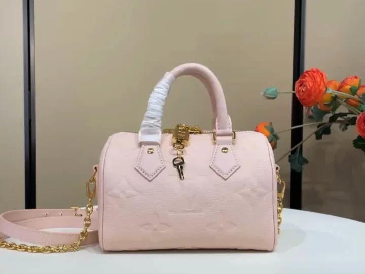 LV 27FW VCICDVH 028 토트백 11